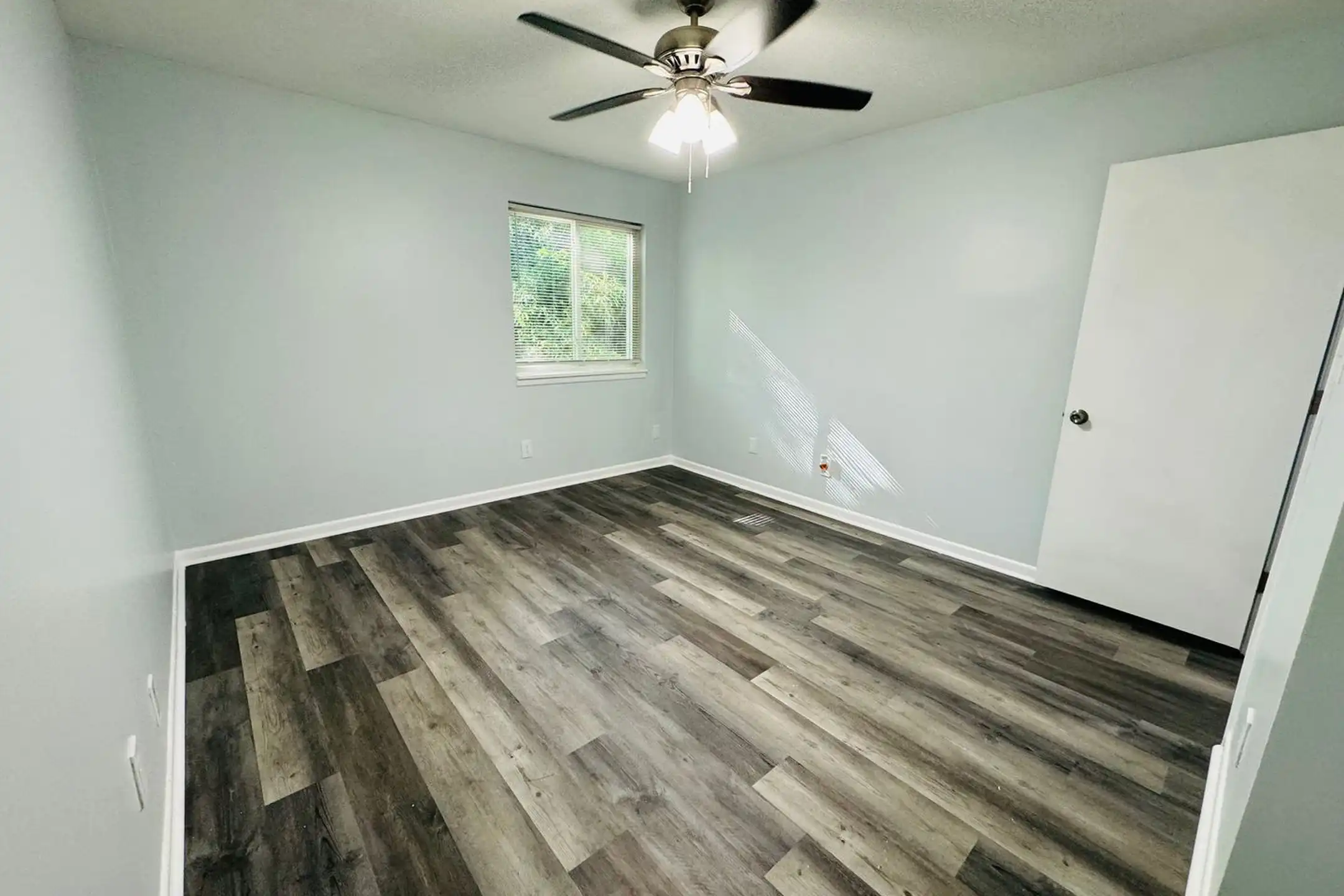 3214 McKenzie Rd unit Unit 3227 - Atlanta, GA 30344 | ApartmentGuide.com