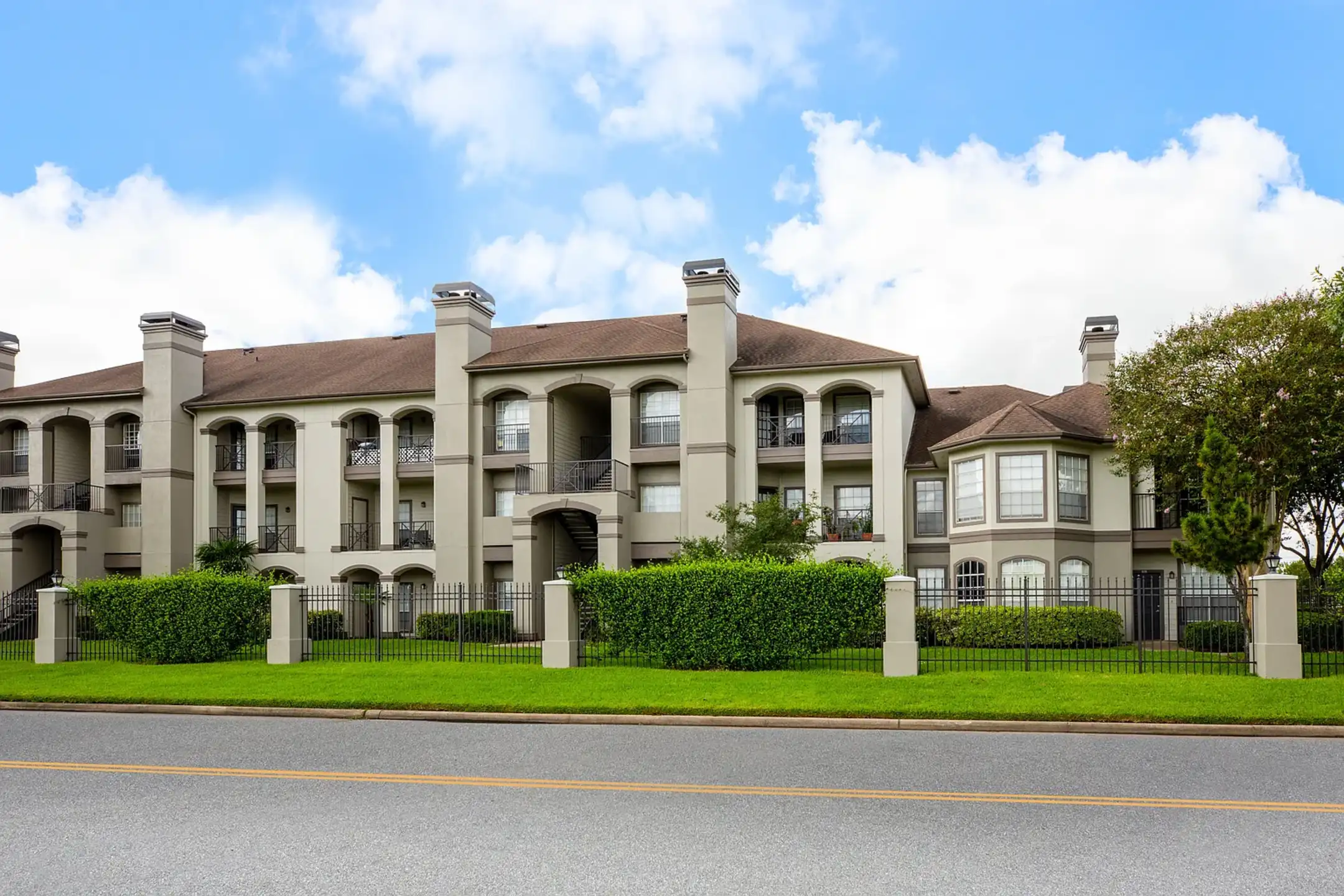 maaページ MAA Ranchstone - Houston, TX 77064 | ApartmentGuide.com
