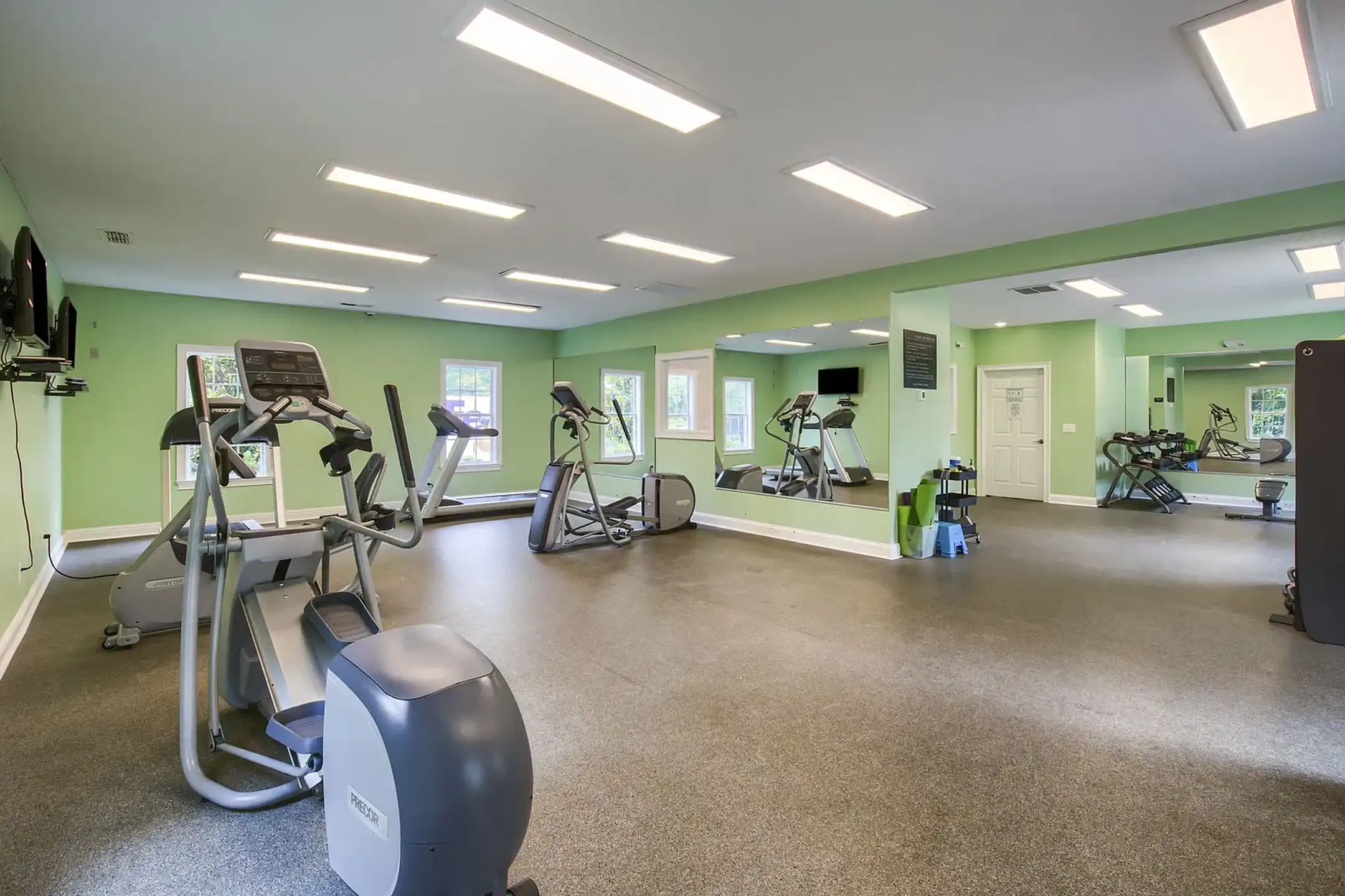 Azalea Ridge Apartments - Columbus, GA 31906 | ApartmentGuide.com