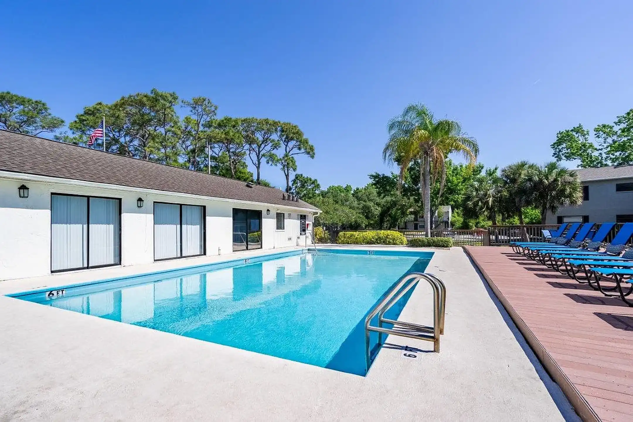 Melrose on the Bay Apartment Homes - Clearwater, FL 33760 |  ApartmentGuide.com