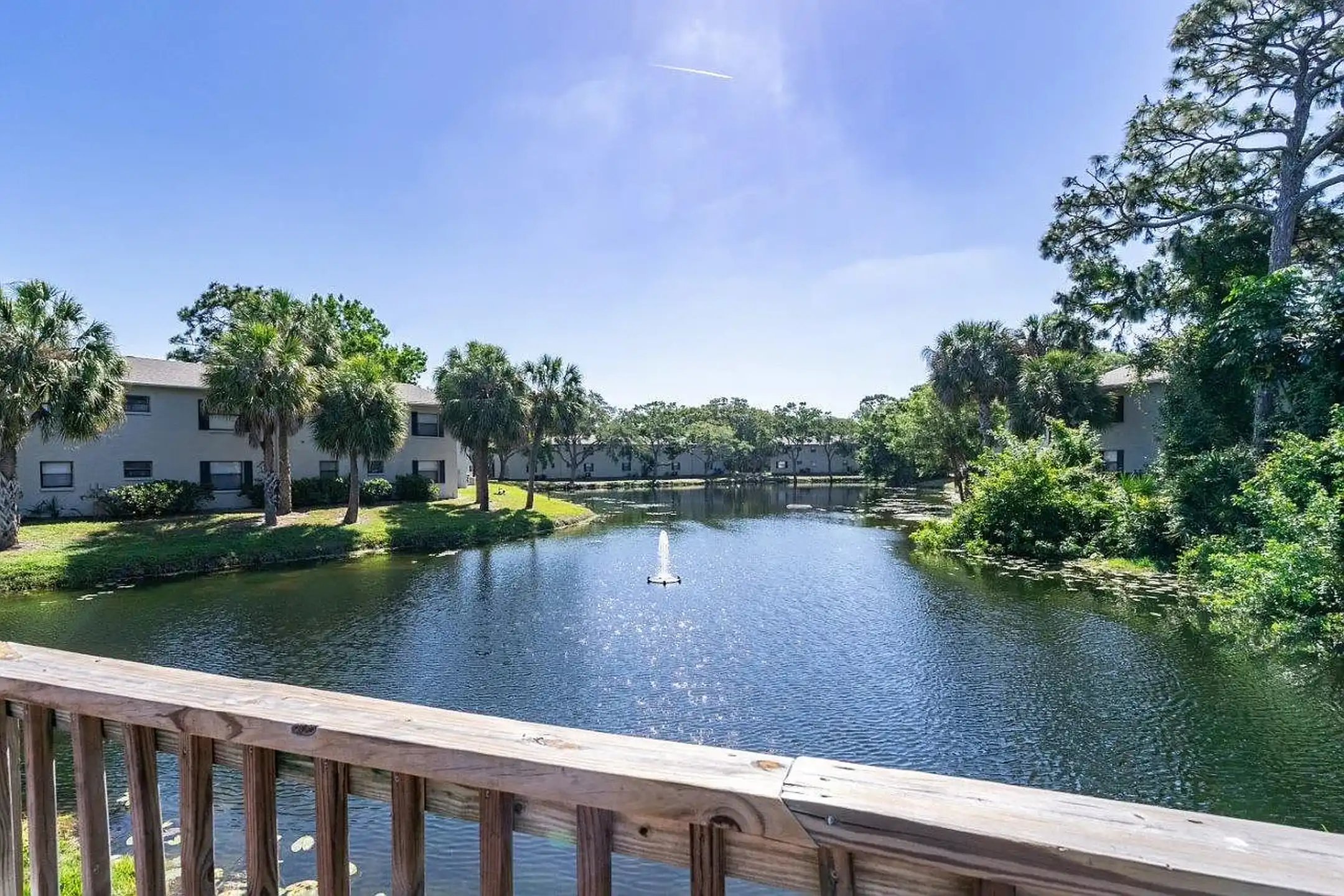 Melrose on the Bay Apartment Homes - Clearwater, FL 33760 |  ApartmentGuide.com