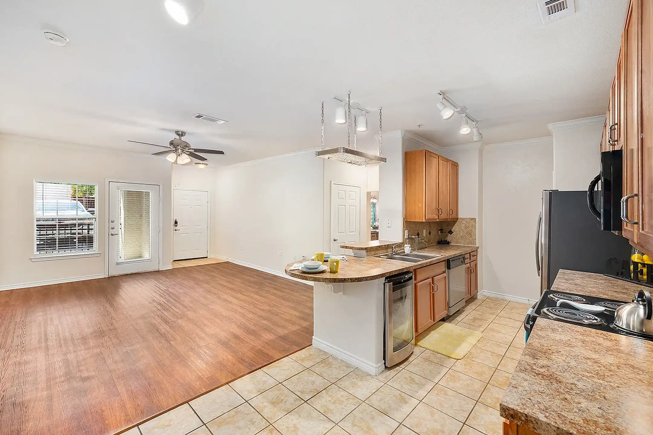 MAA Cedar Park - Cedar Park, TX 78613 | ApartmentGuide.com