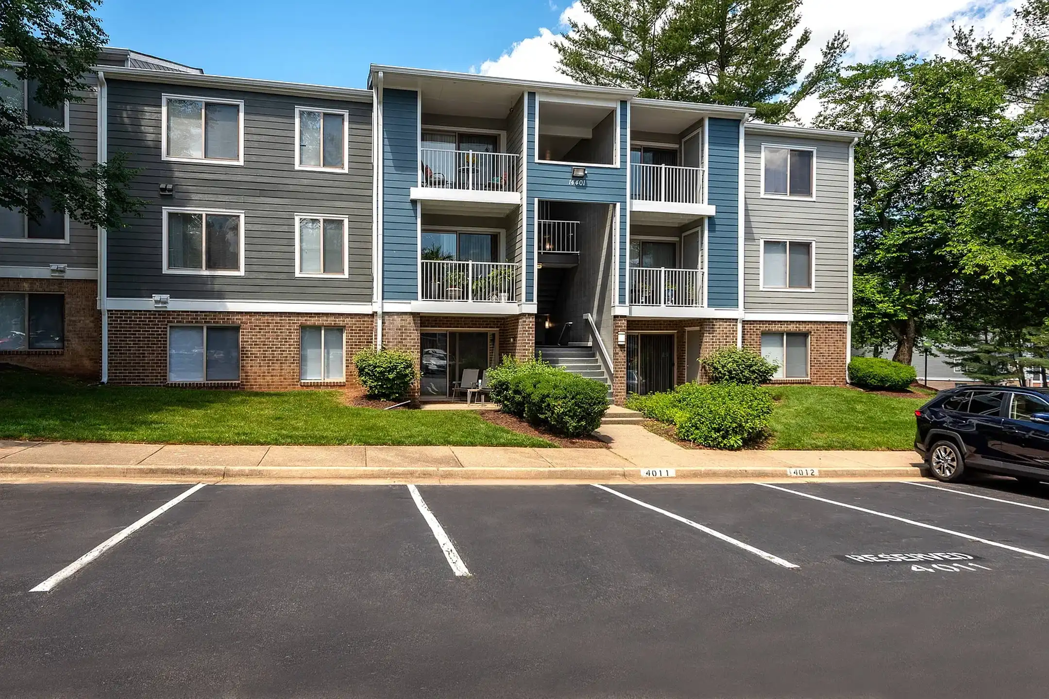 Avana Stoney Ridge - Woodbridge, VA 22193 | ApartmentGuide.com