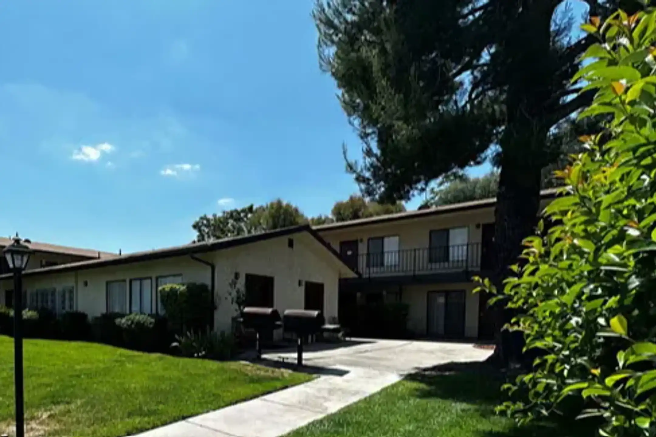 Park Yale Senior Apartments - Hemet, CA 92544 | ApartmentGuide.com