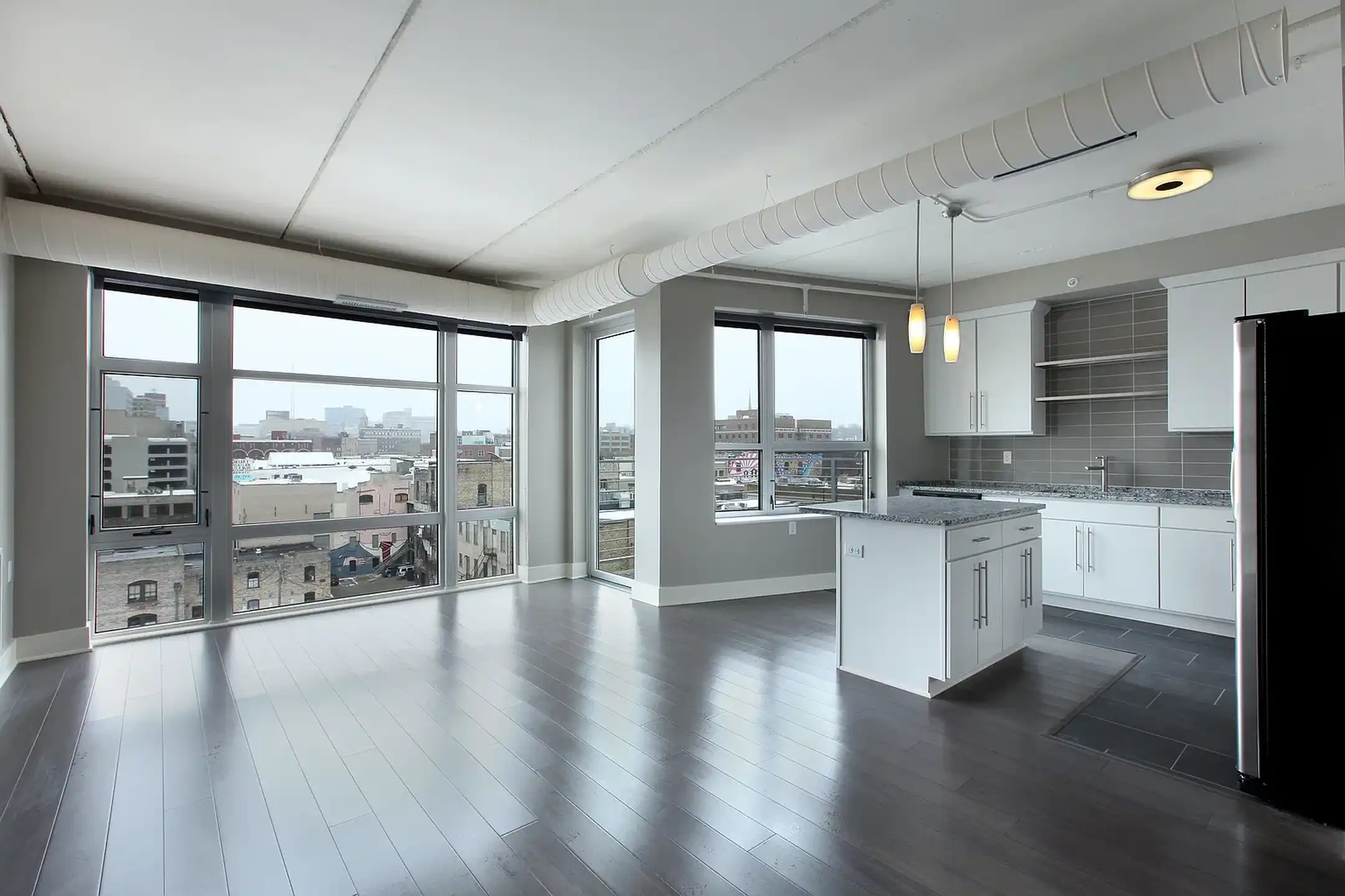 26 Cherry Street Apartments - Grand Rapids, MI 49503 | ApartmentGuide.com - Luxurious Penthouse Apartments In Grand Rapids With Trophy View