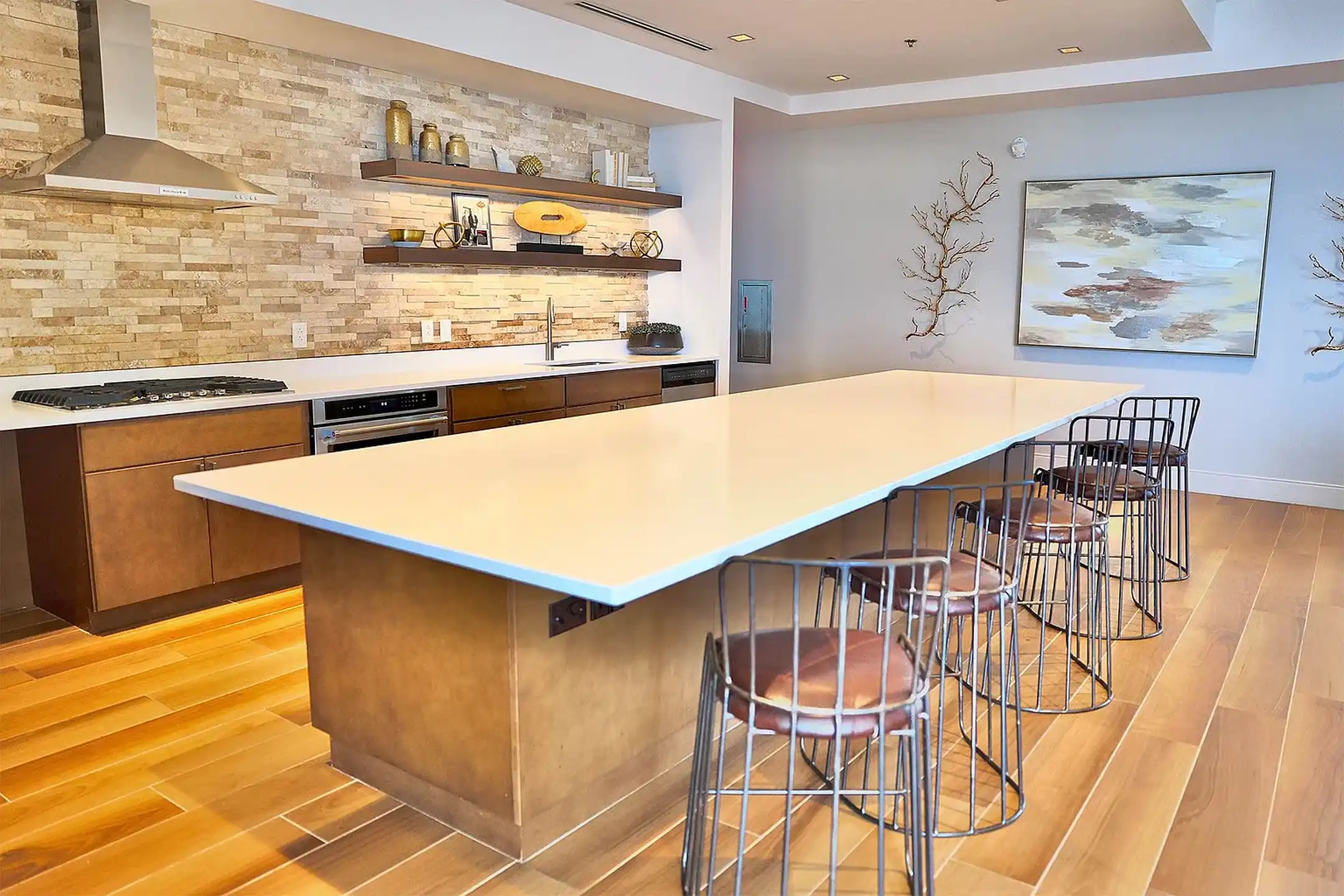 One University Circle - Cleveland, OH 44106 | ApartmentGuide.com