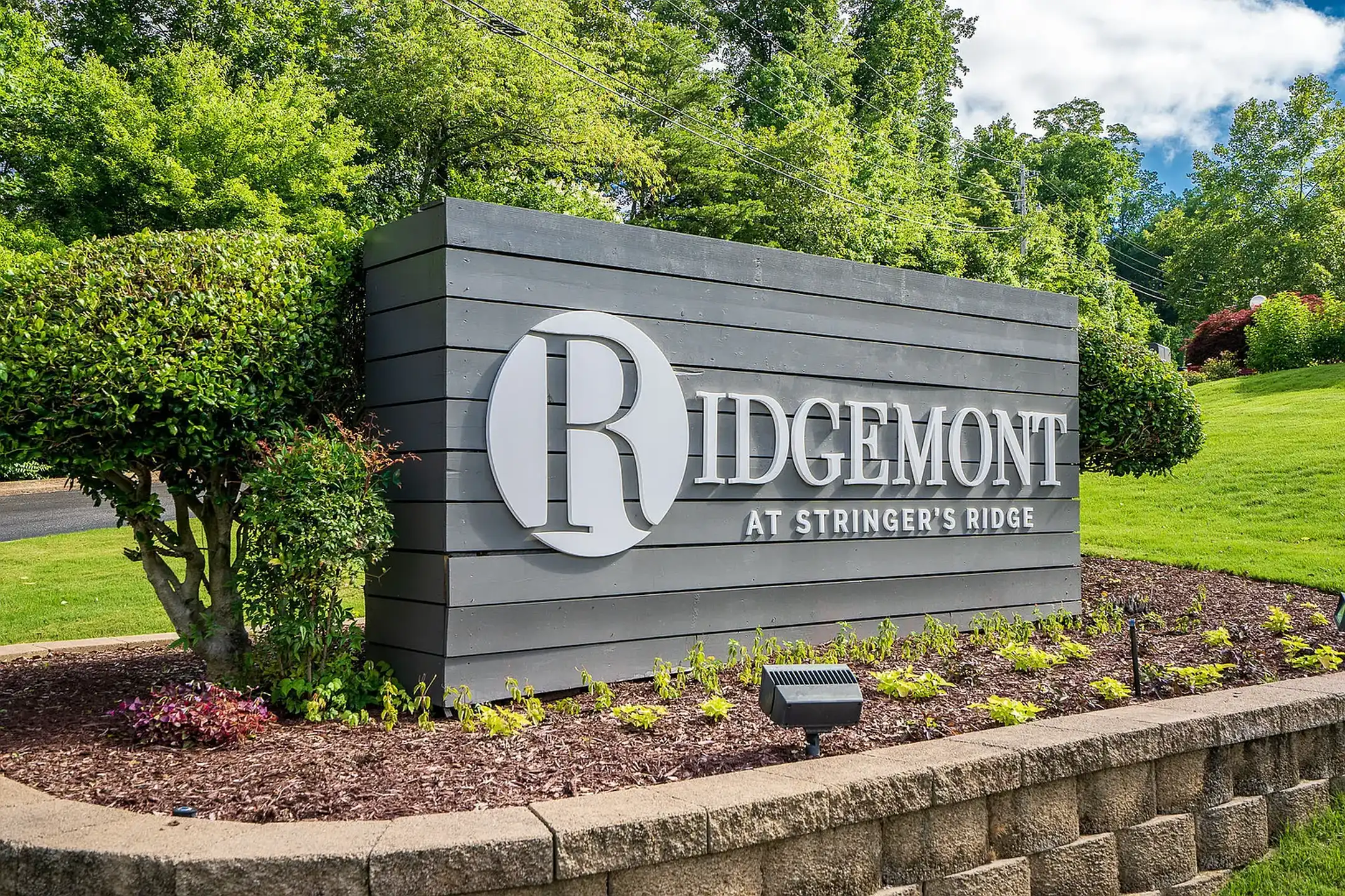 Ridgemont At Stringers Ridge