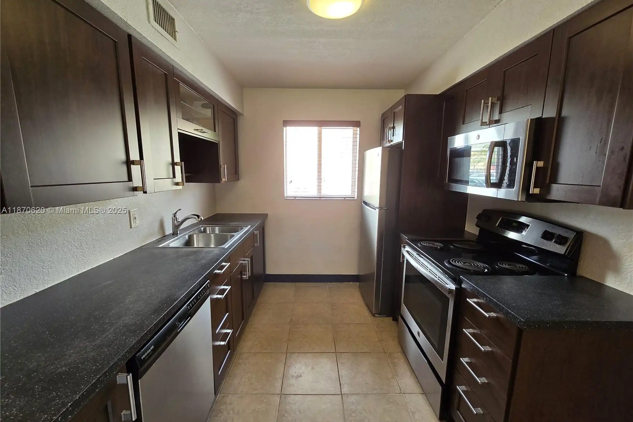 2330 NW 11th St unit 17 - Miami, FL 33125 | ApartmentGuide.com