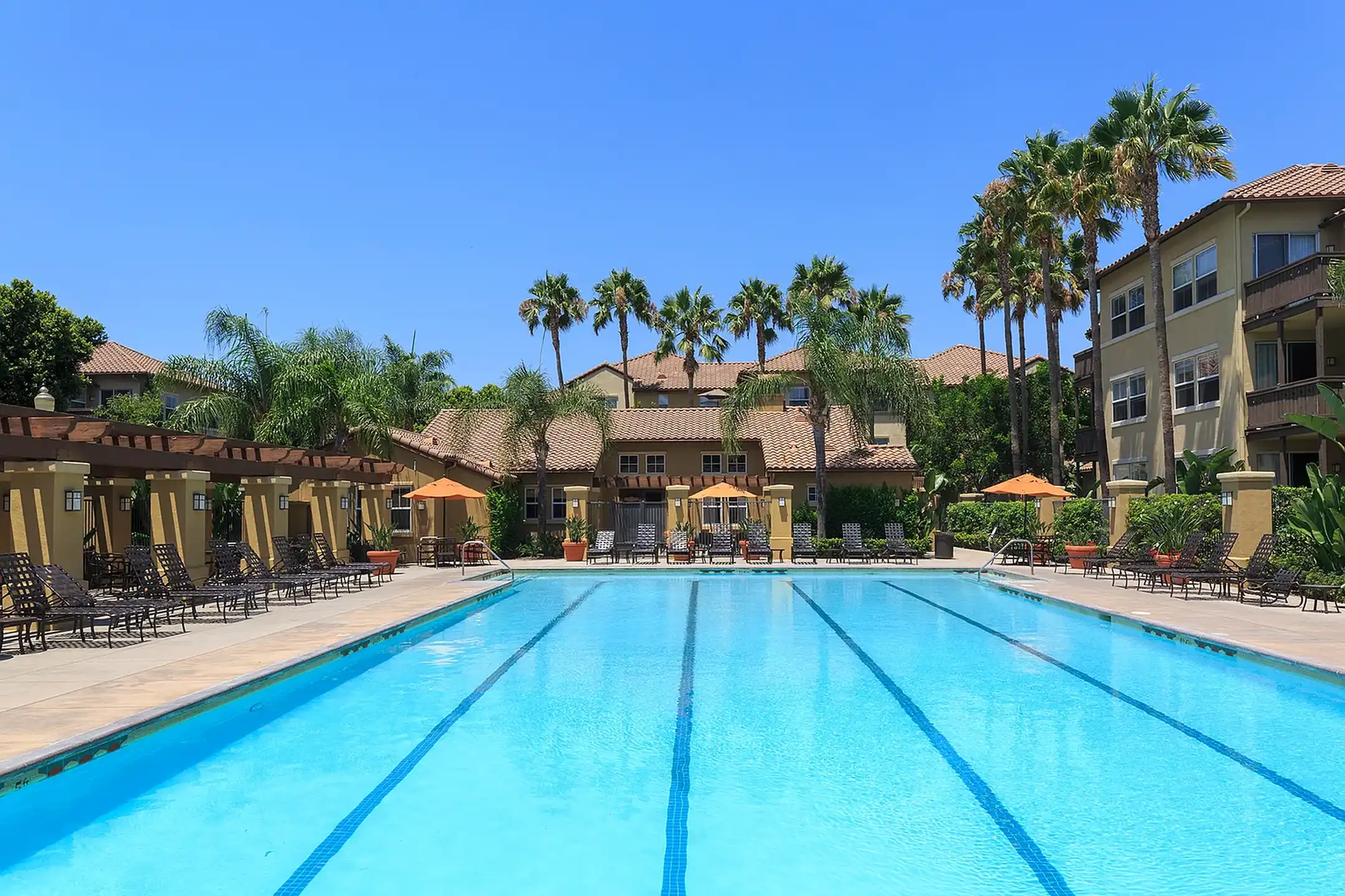 Solana Apartment Homes