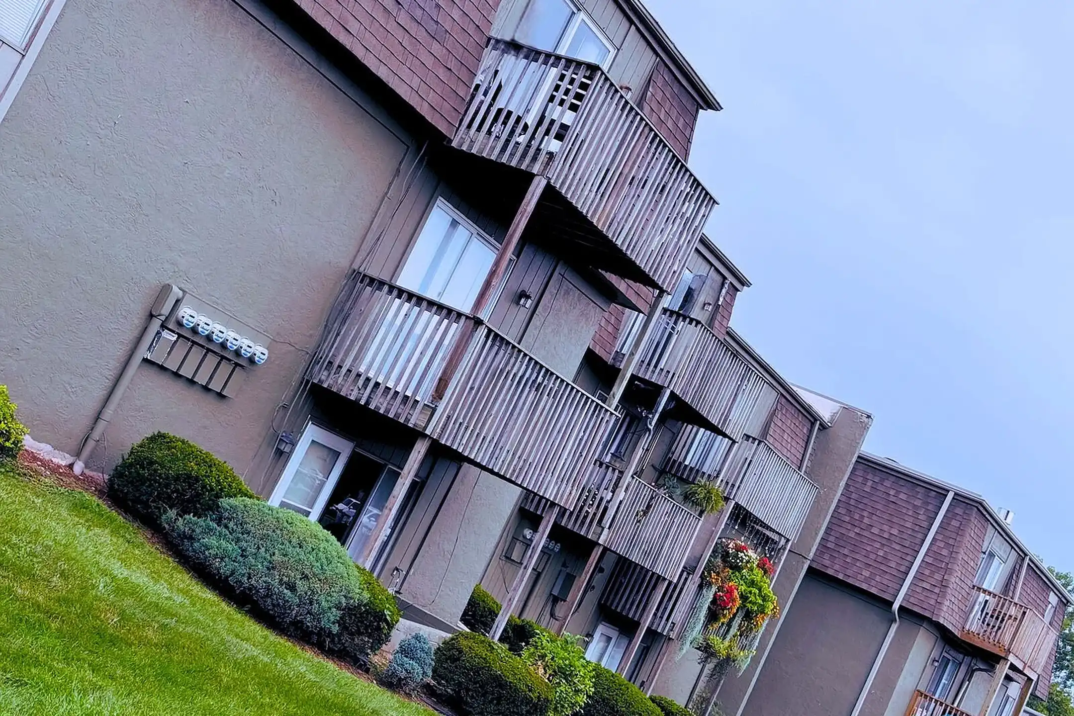 Villages Overland Park, KS 66204