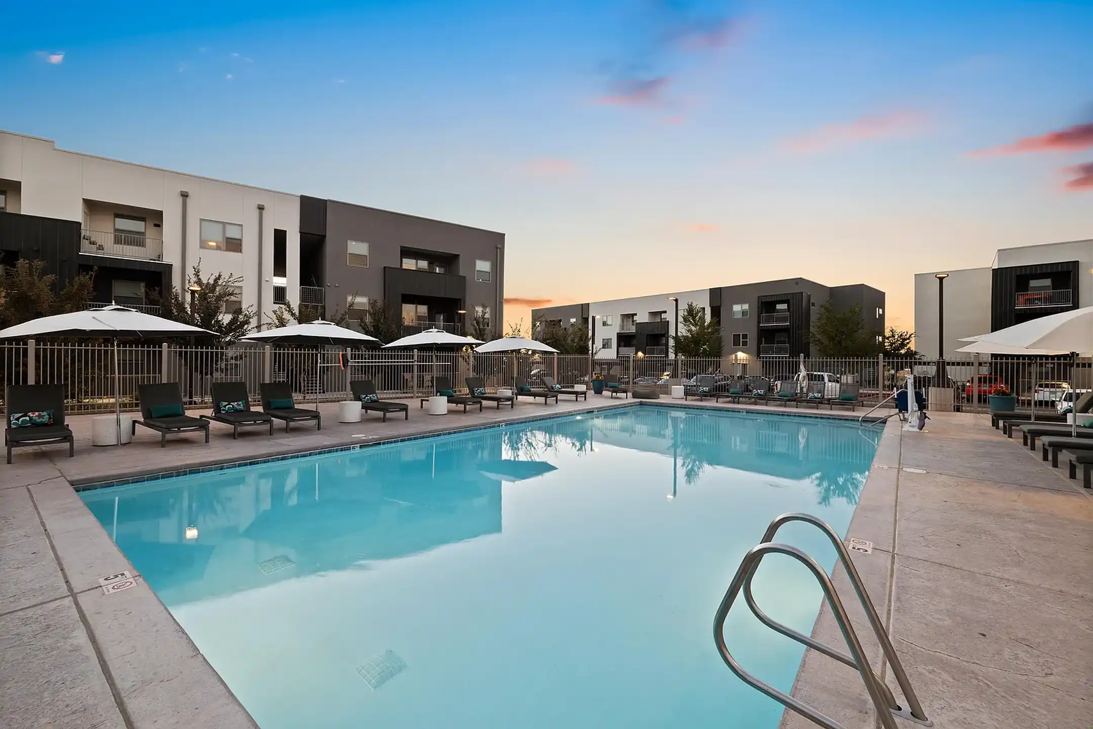 Curated visual reference: Gallery Detail: Cielo Luxury Living Apartments Santa Fe Nm 87507