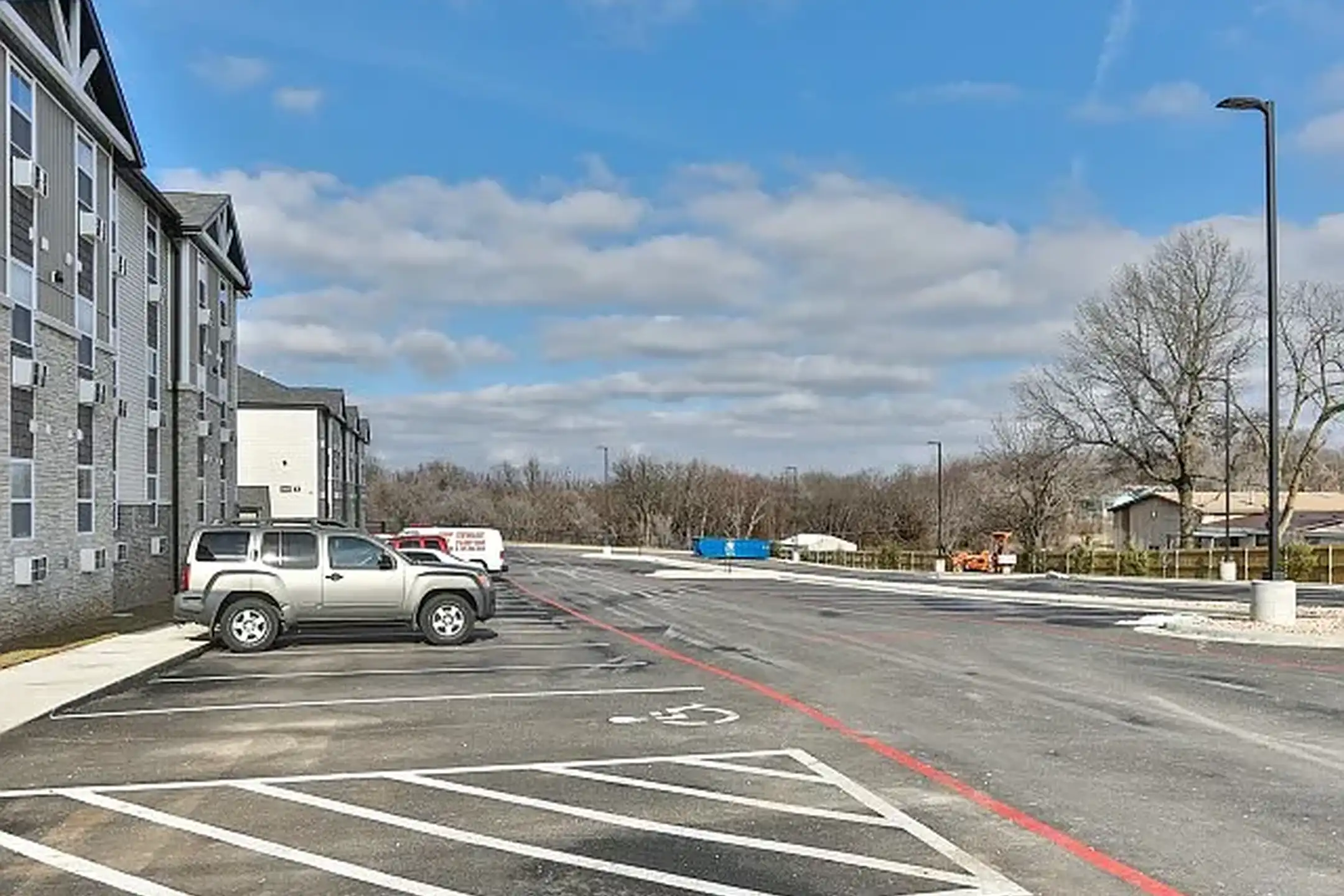 View of Northgate Apartments - Springfield, MO 65803 | ApartmentGuide.com