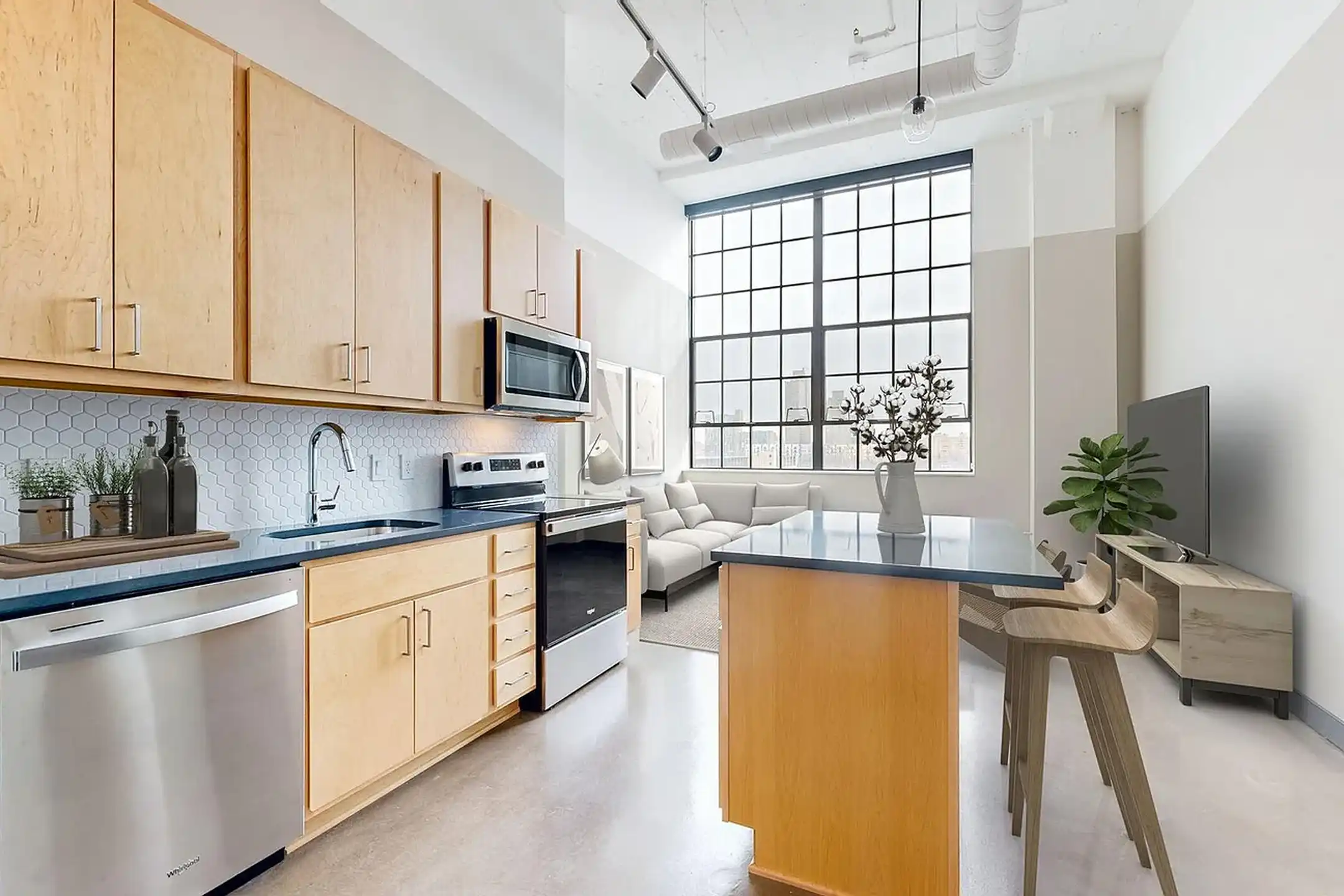 Image showcasing 1010 Lofts - Minneapolis, MN 55415 | ApartmentGuide.com