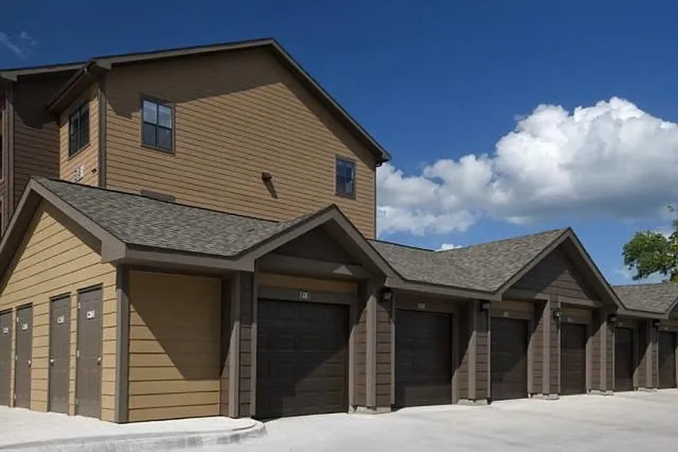 Oxford at Tech Ridge - Austin, TX 78753 | ApartmentGuide.com