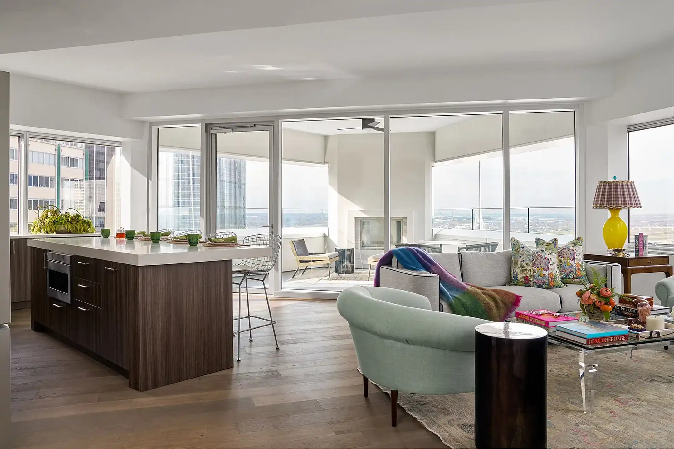 The Sinclair Residences - Dallas, TX 75201 | ApartmentGuide.com