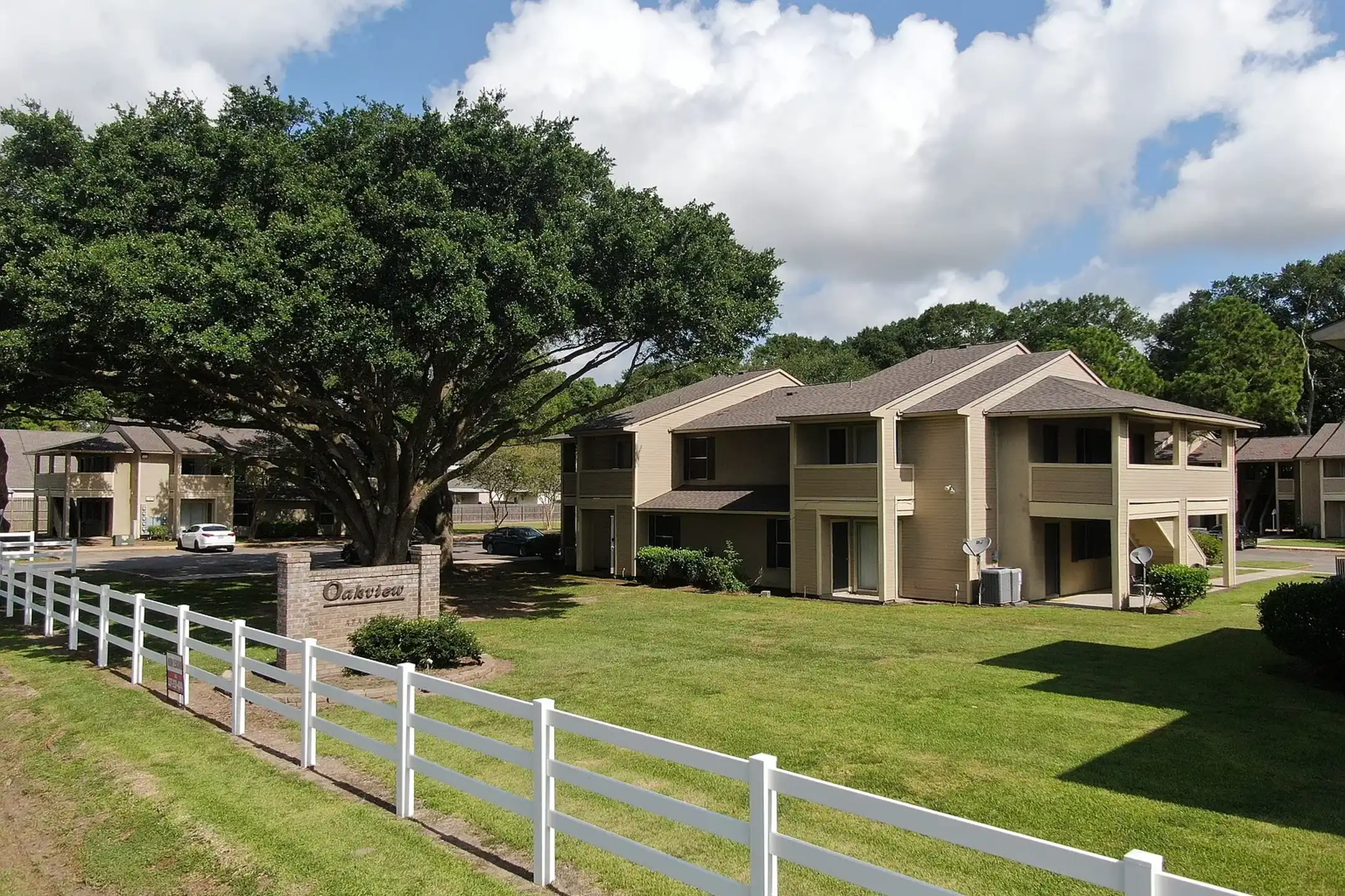 Apartments In Broussard La