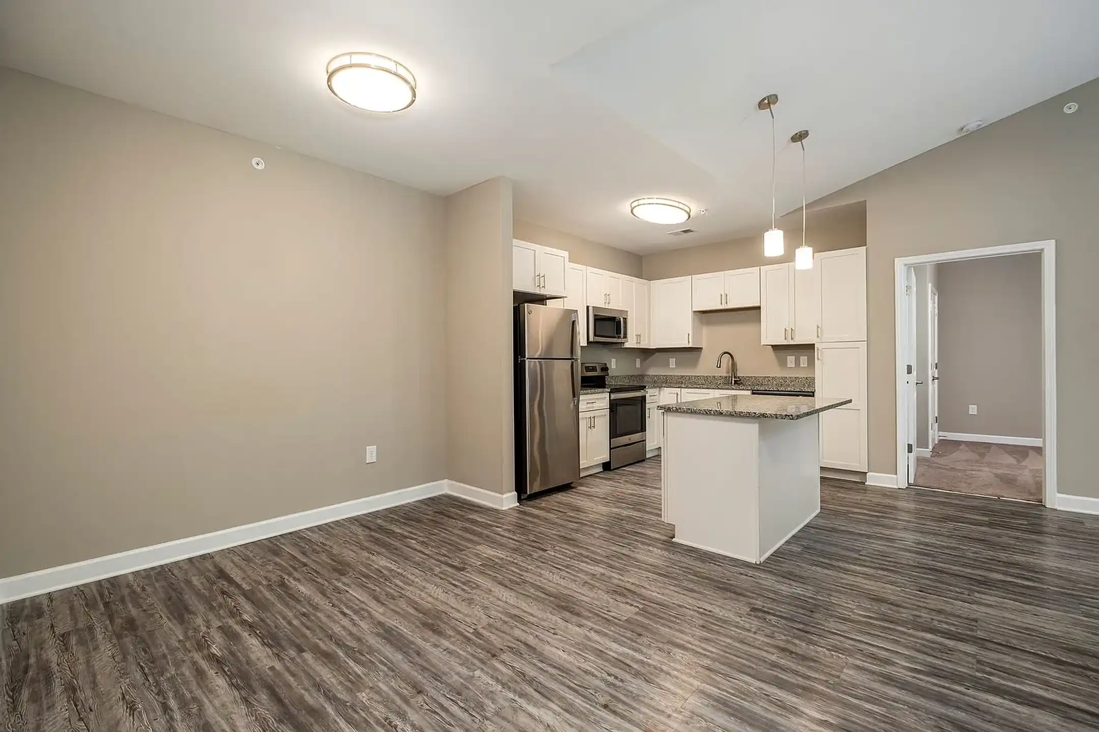 Curated visual reference: Richmond Downtown Luxury Condos Reference: Richmond Place Luxury Apartments