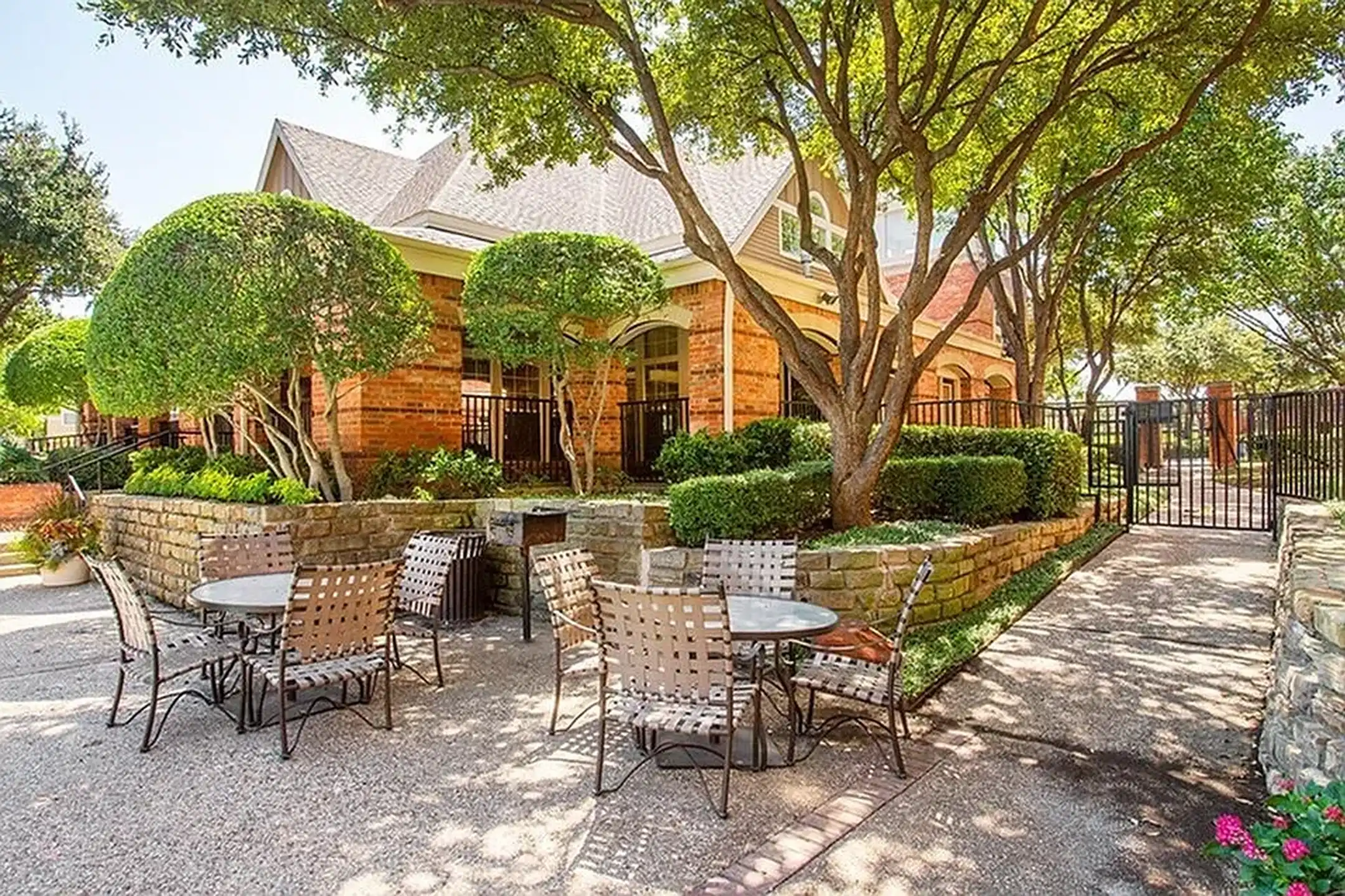 Verandah at Valley Ranch - Irving, TX 75063 | ApartmentGuide.com