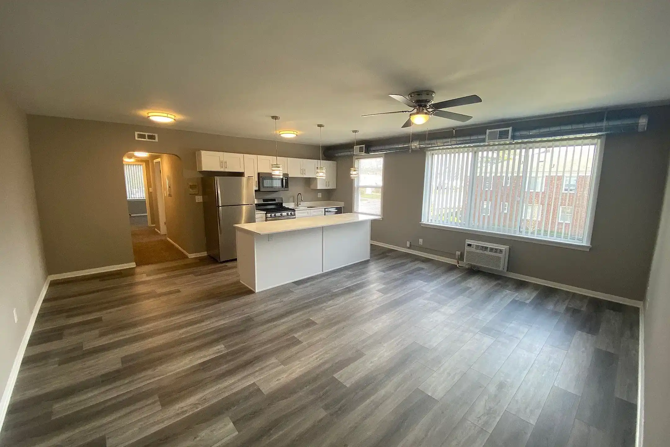 WJM Cedar Apartments - University Heights, OH 44118 | ApartmentGuide.com