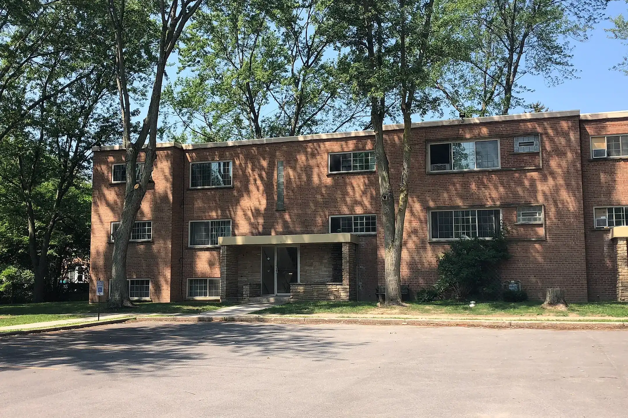 Village Cove - Lewiston, NY 14092 | ApartmentGuide.com