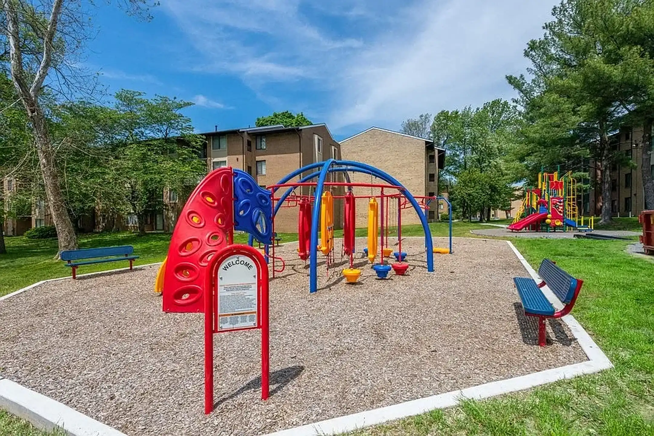 Spring Parc - Silver Spring, MD 20904 | ApartmentGuide.com