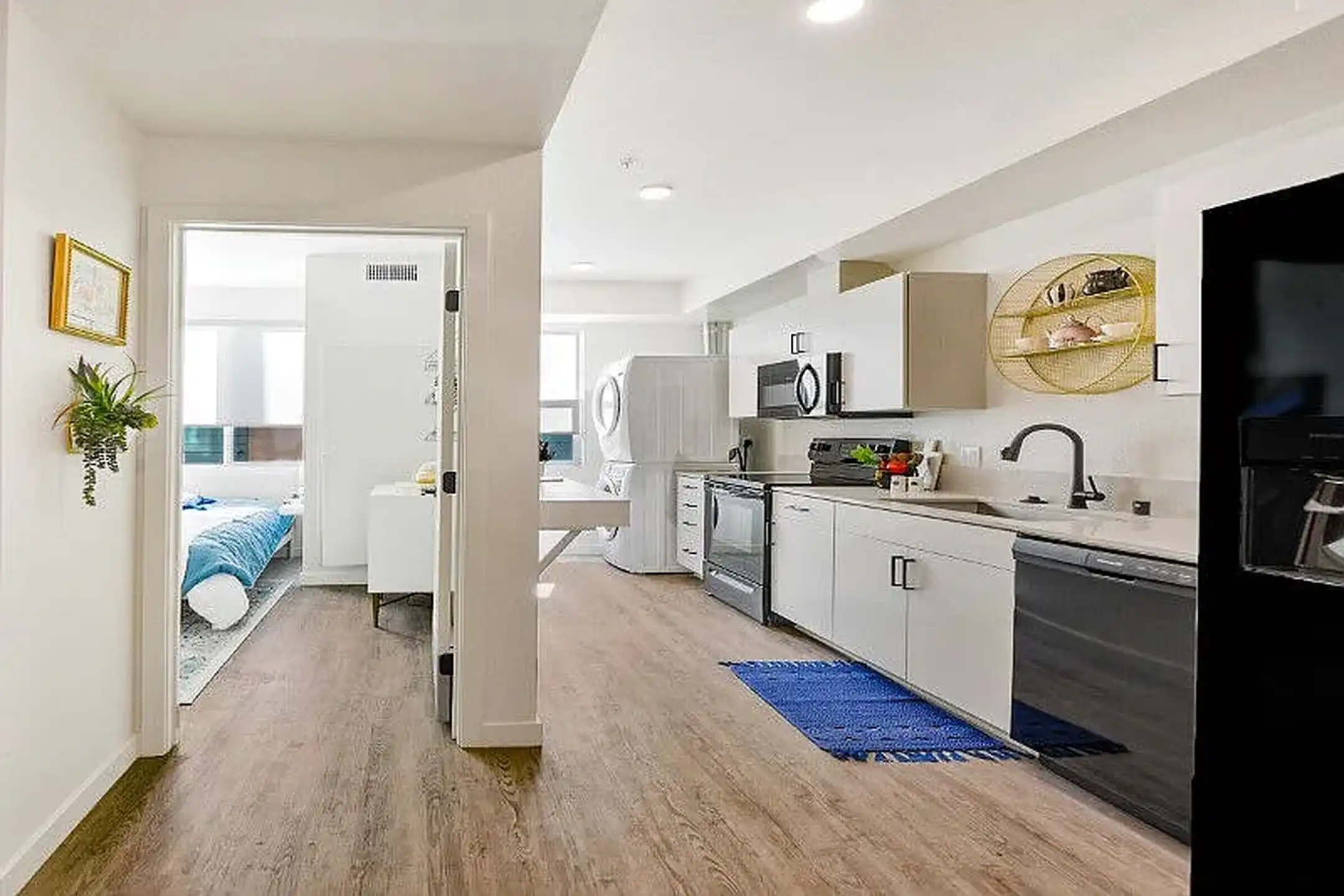 San Diego Apartments For Rent Large Dog Friendly Village View