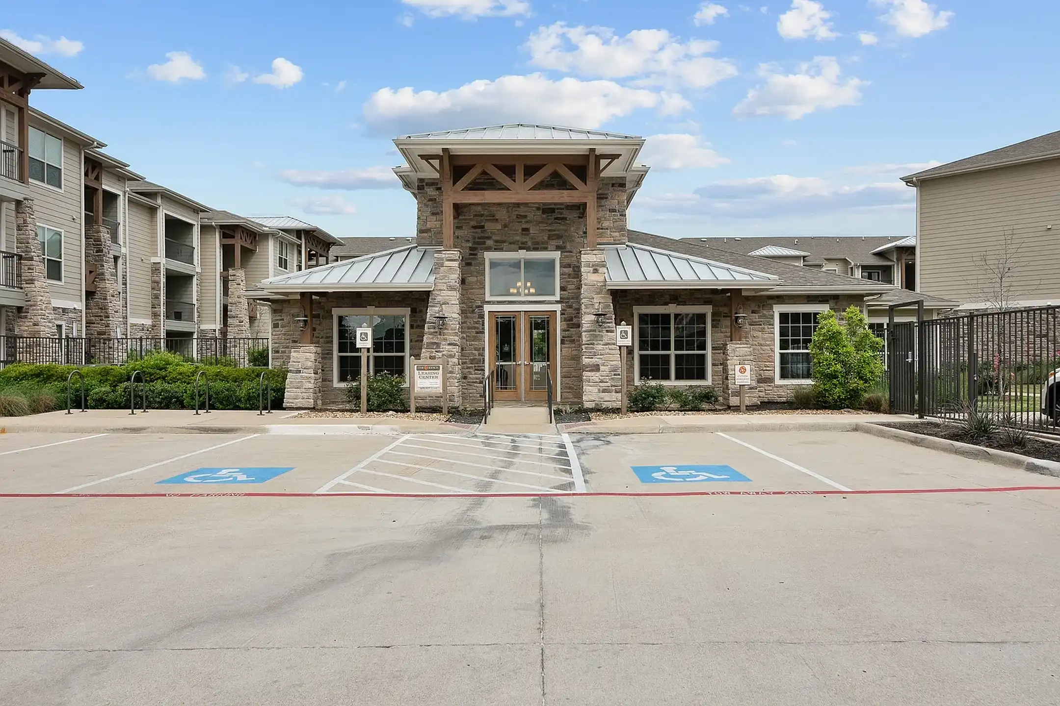The Ranch at Arrington - College Station, TX 77845 | ApartmentGuide.com