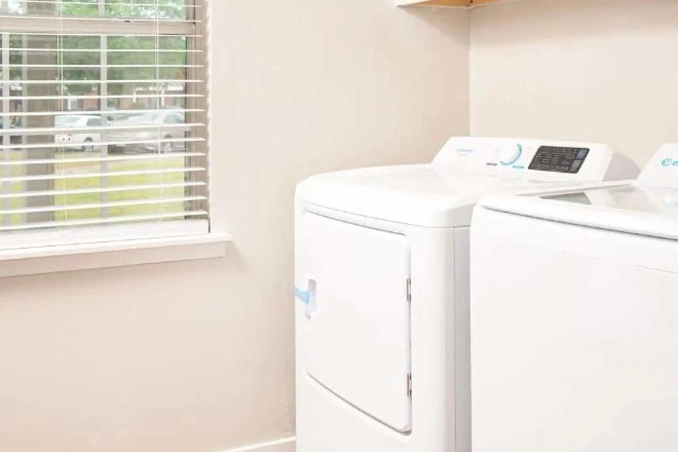 260 Lowe Cir - Richland, MS 39218 | ApartmentGuide.com