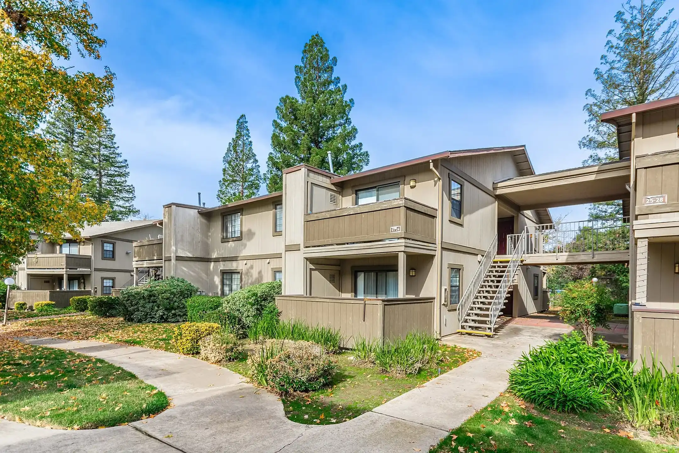 River Oaks Apartments Sacramento, CA 95841