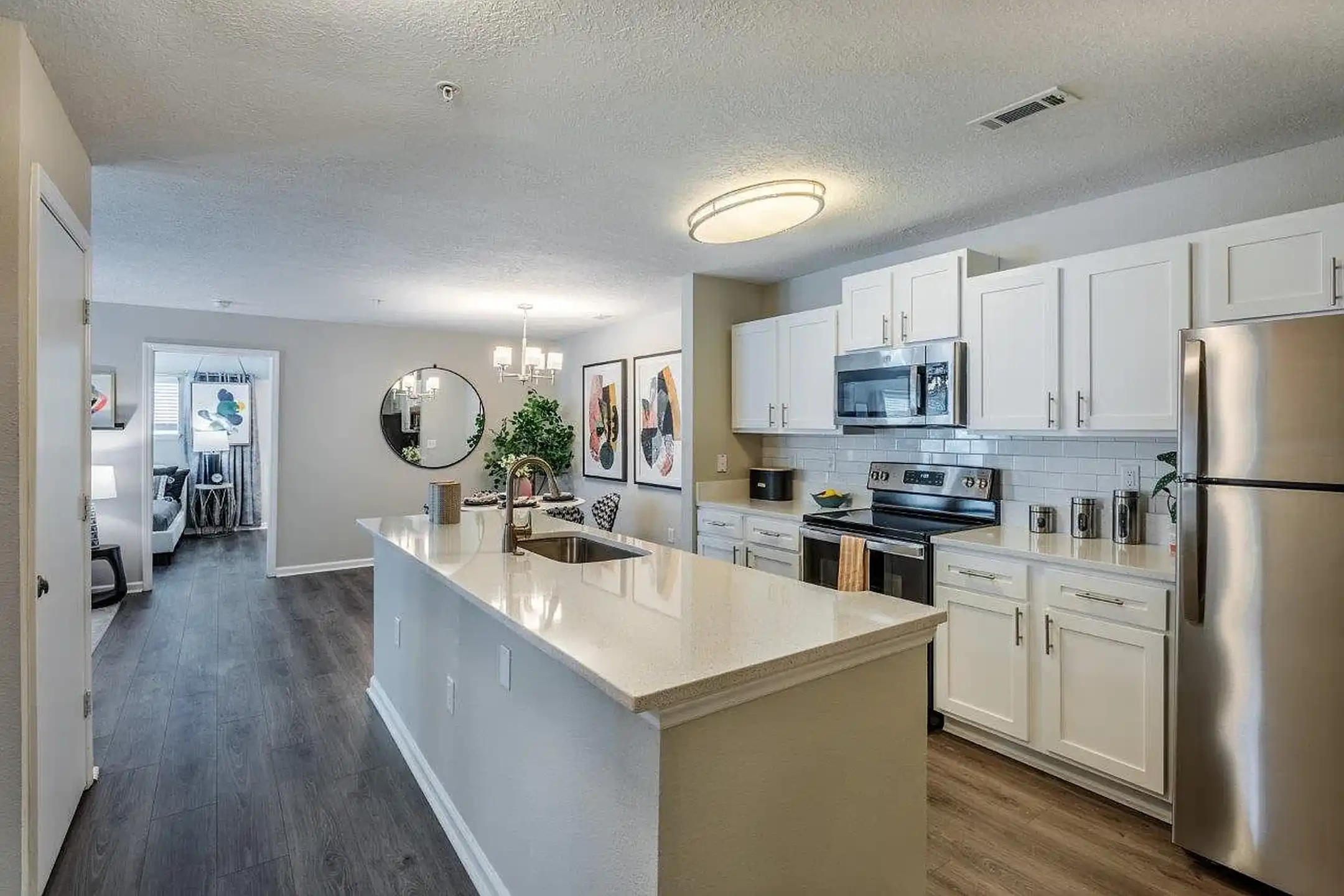 Southpoint Crossing - Durham, NC 27713 | ApartmentGuide.com
