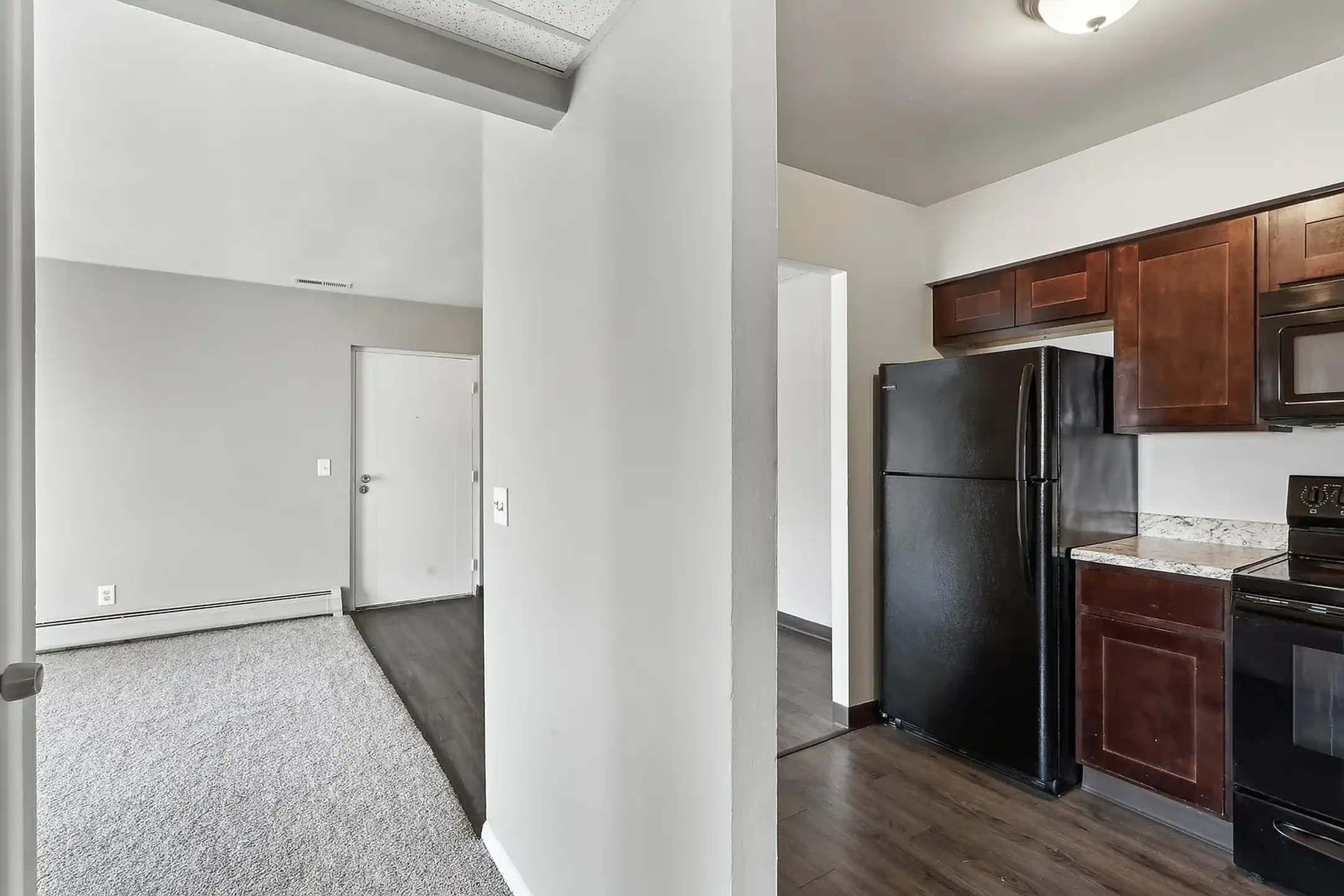 Montana Ridge Apartments - Cincinnati, OH 45211 | ApartmentGuide.com
