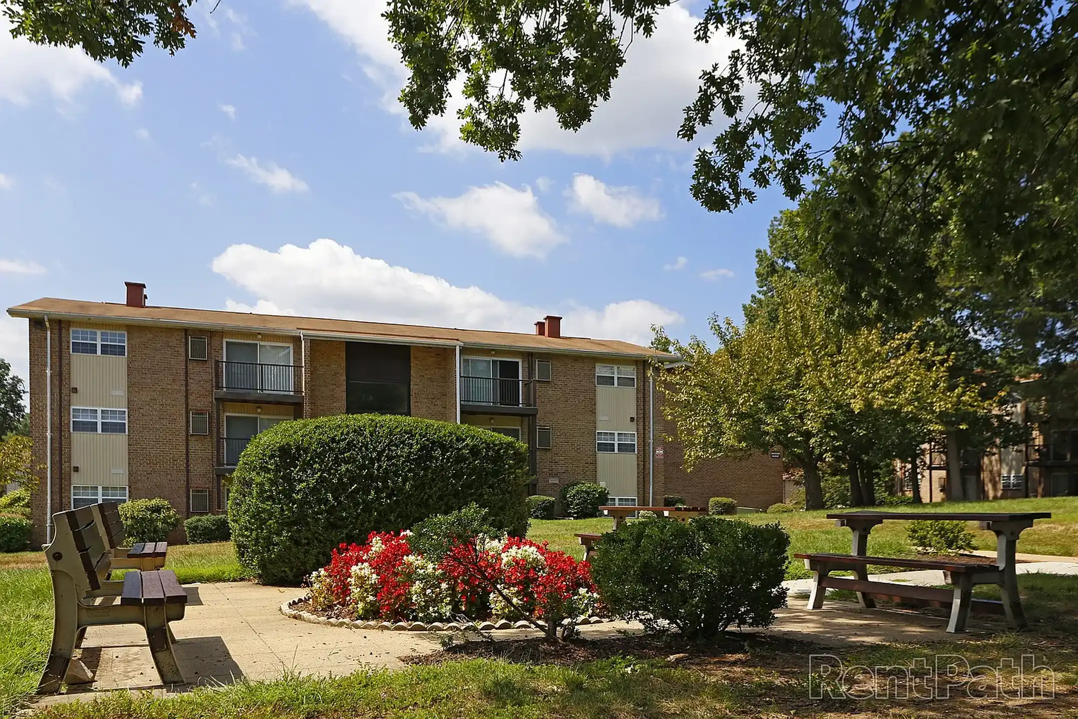 Woodcrest - Glen Burnie, MD 21061 | ApartmentGuide.com