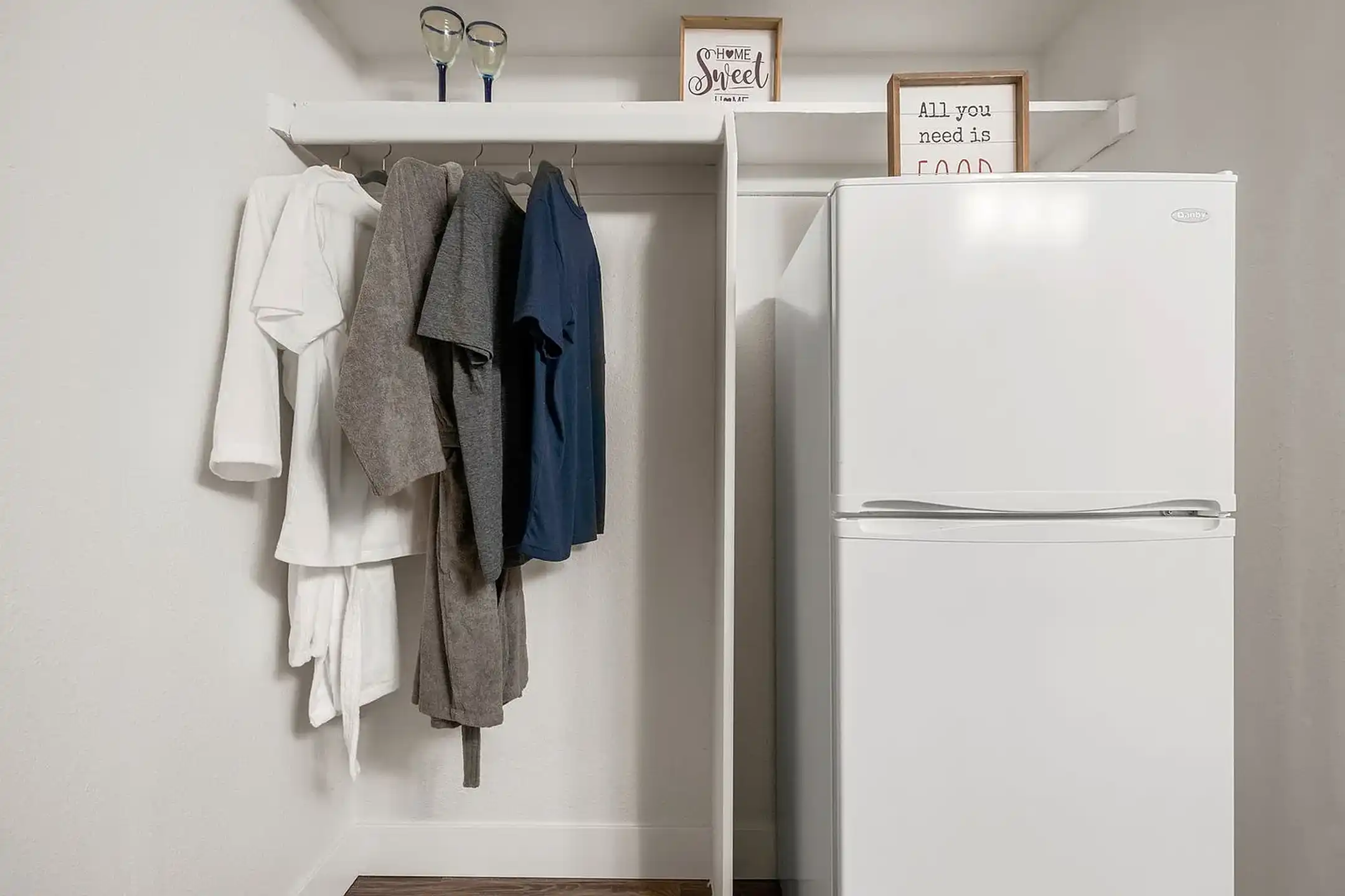 Venture on Colter - Phoenix, AZ 85017 | ApartmentGuide.com