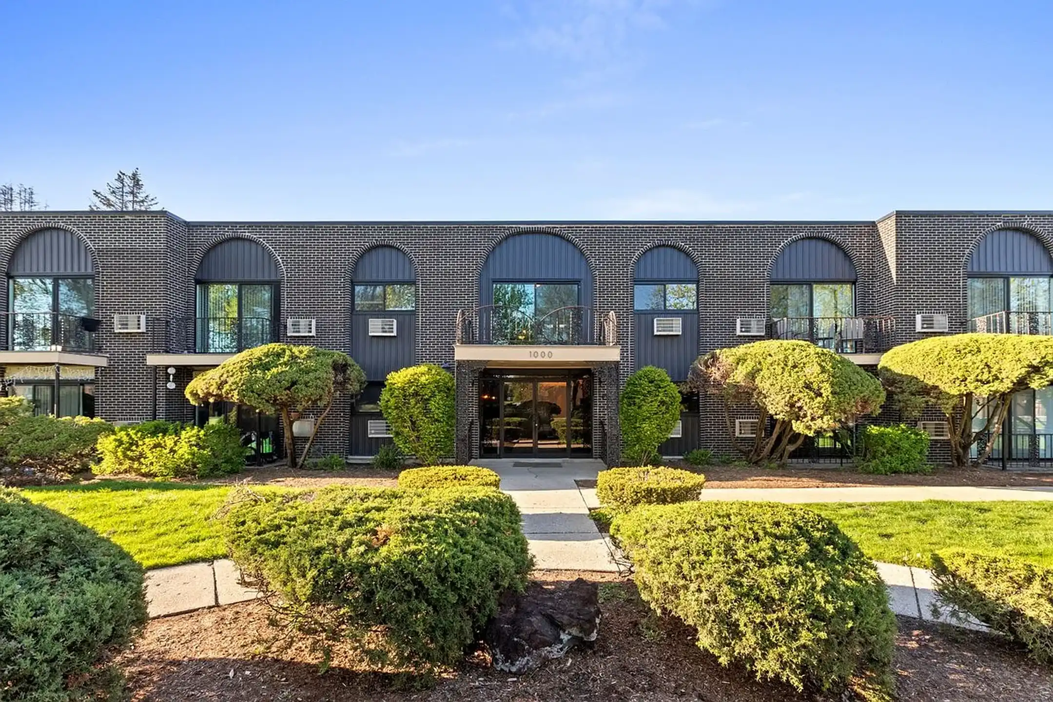 Image showcasing 1000 Orchard Luxury Apartments - Mundelein, IL 60060 | ApartmentGuide.com