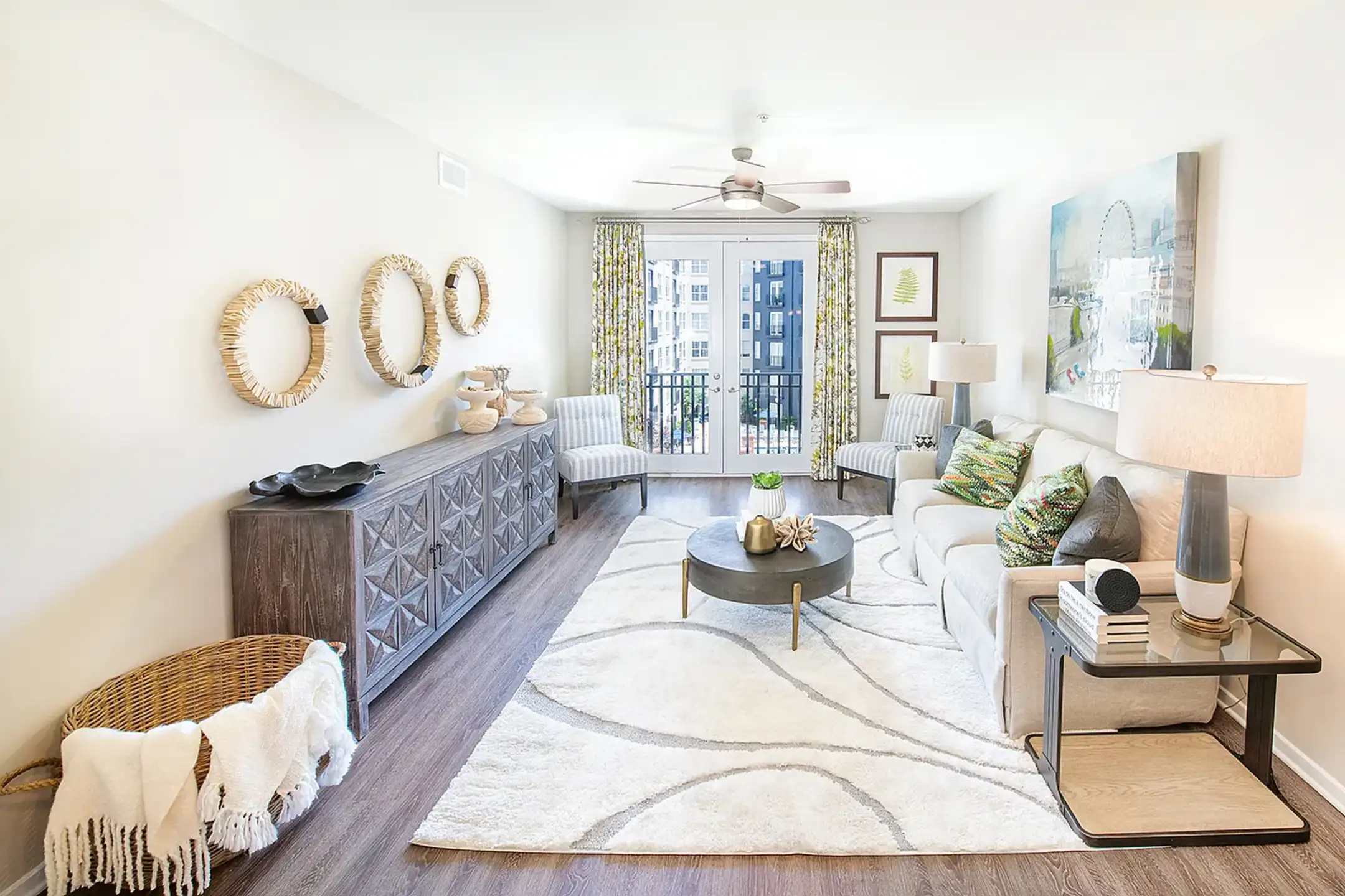 maaページ MAA Buckhead - Atlanta, GA 30305 | ApartmentGuide.com