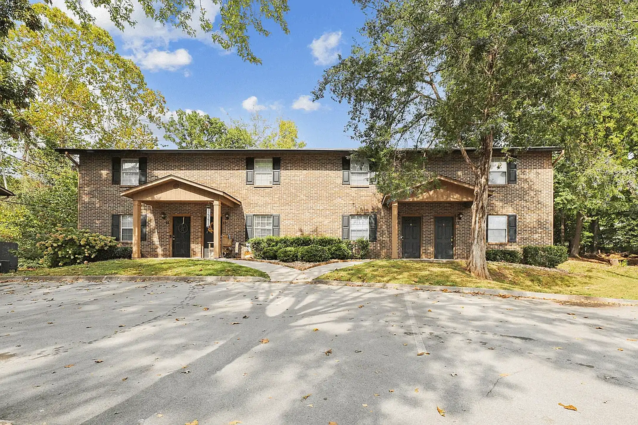 Forest Ridge Apartments - Knoxville, TN 37931 | ApartmentGuide.com