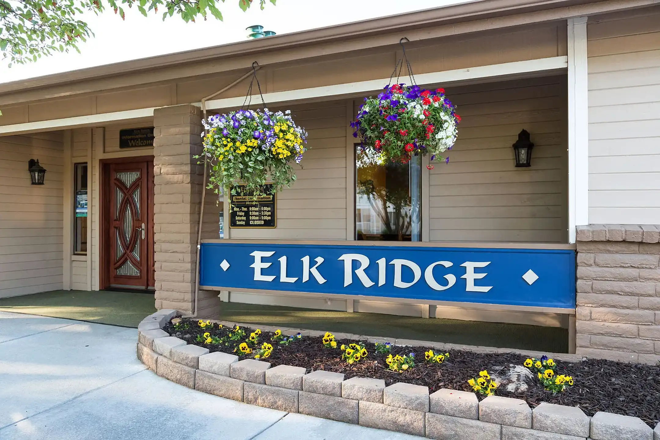 Elk Ridge - Aurora, CO 80011 | ApartmentGuide.com