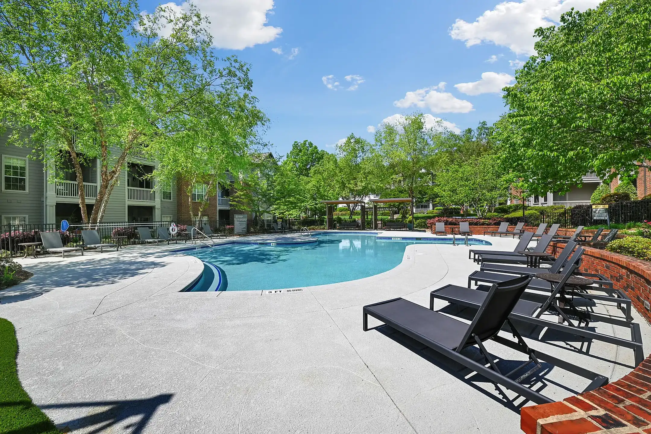 Solano at Chapel Hill - Chapel Hill, NC 27514 | ApartmentGuide.com