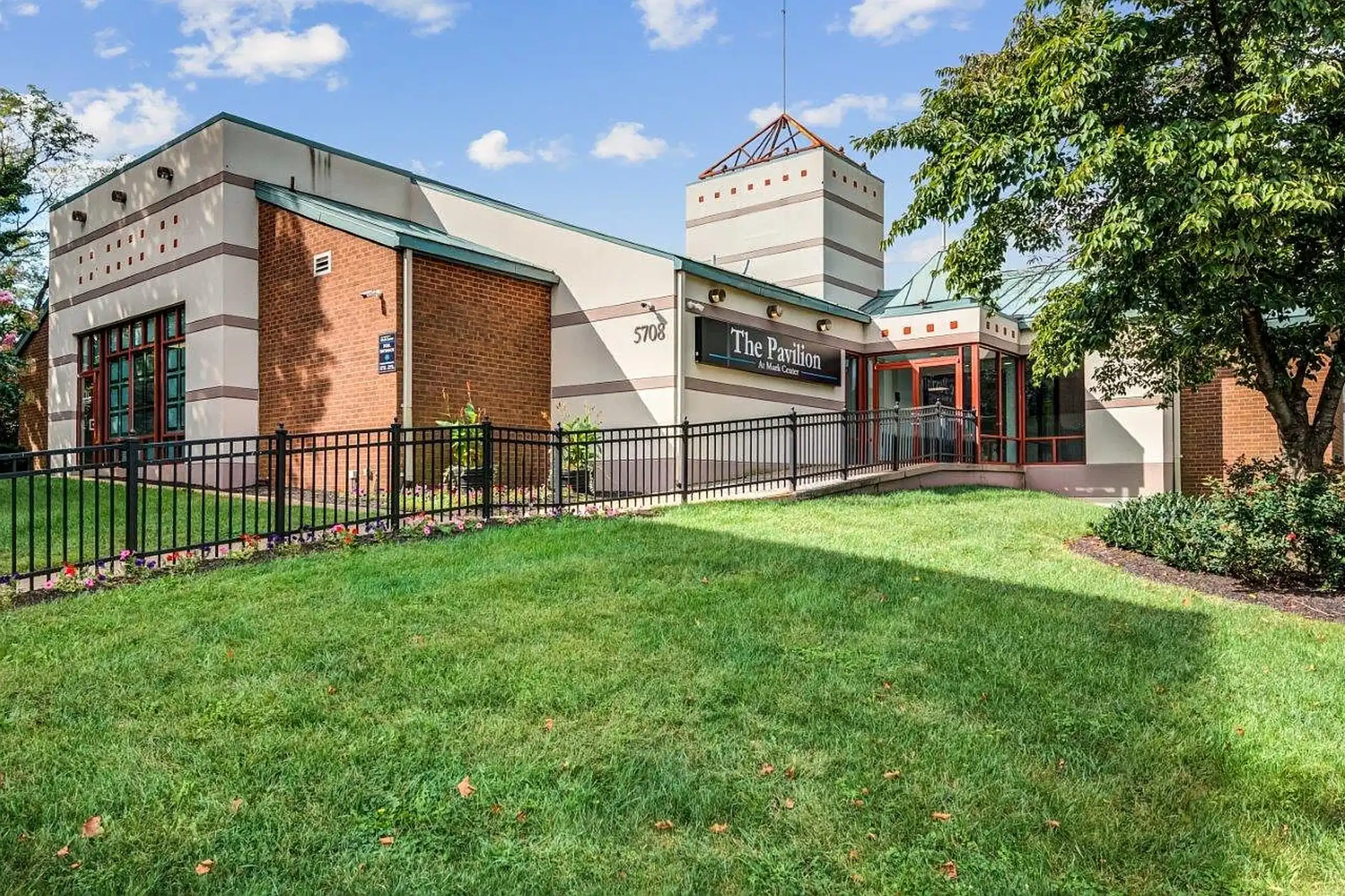 Stoneridge at Mark Center Apartment Homes - Alexandria, VA 22311 ...