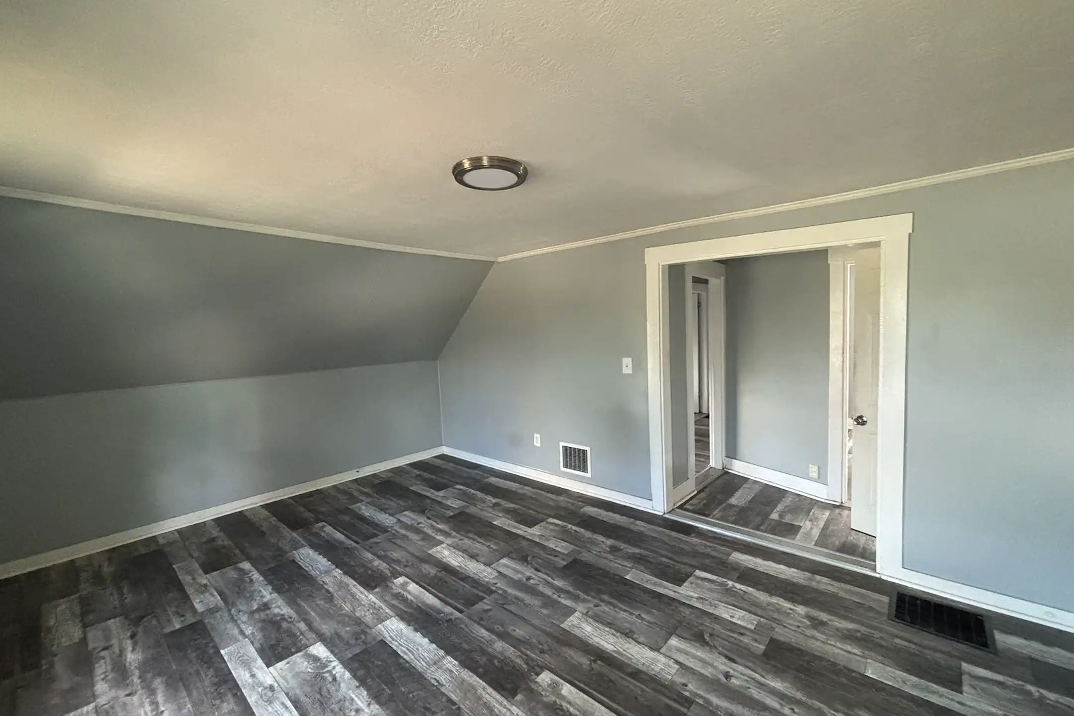 Picture Idea: 171 Washington St Pittsfield Me 04967