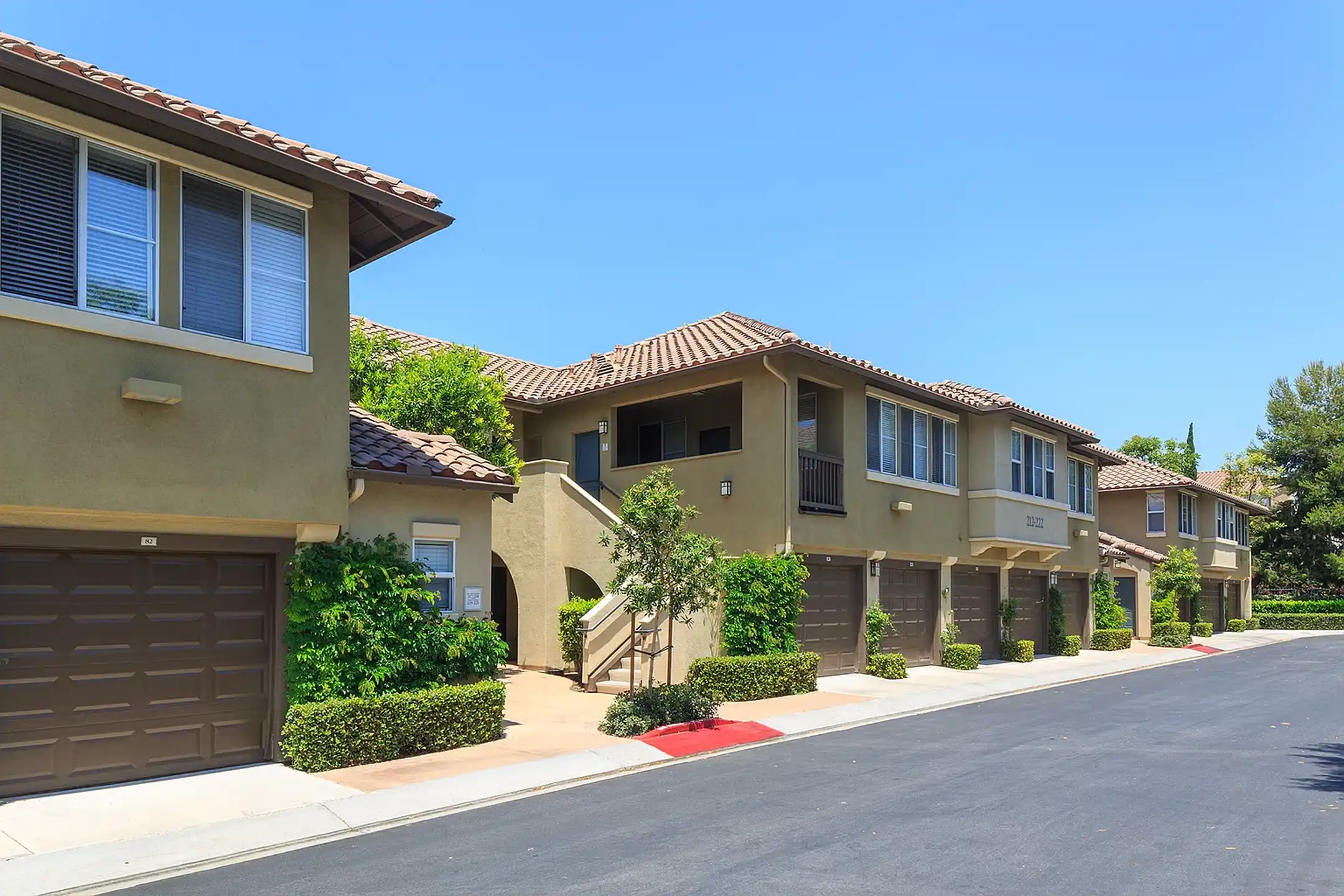 Solana Apartment Homes - Irvine, CA 92602 | ApartmentGuide.com