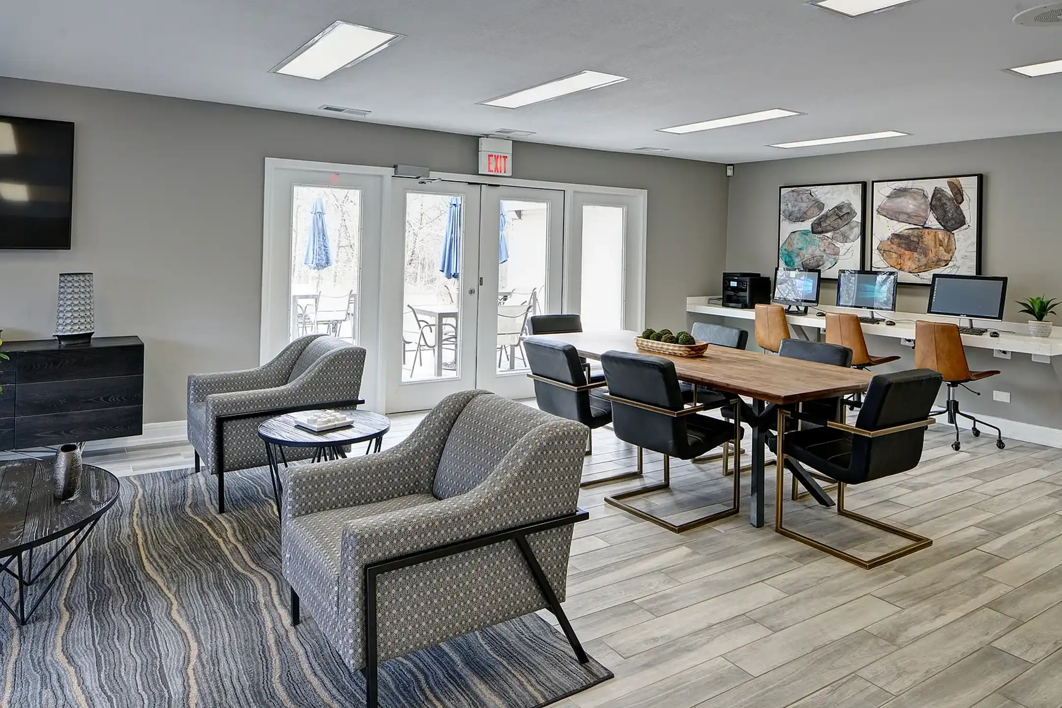 The Woodlands of Crest Hill - Crest Hill, IL 60403 | ApartmentGuide.com