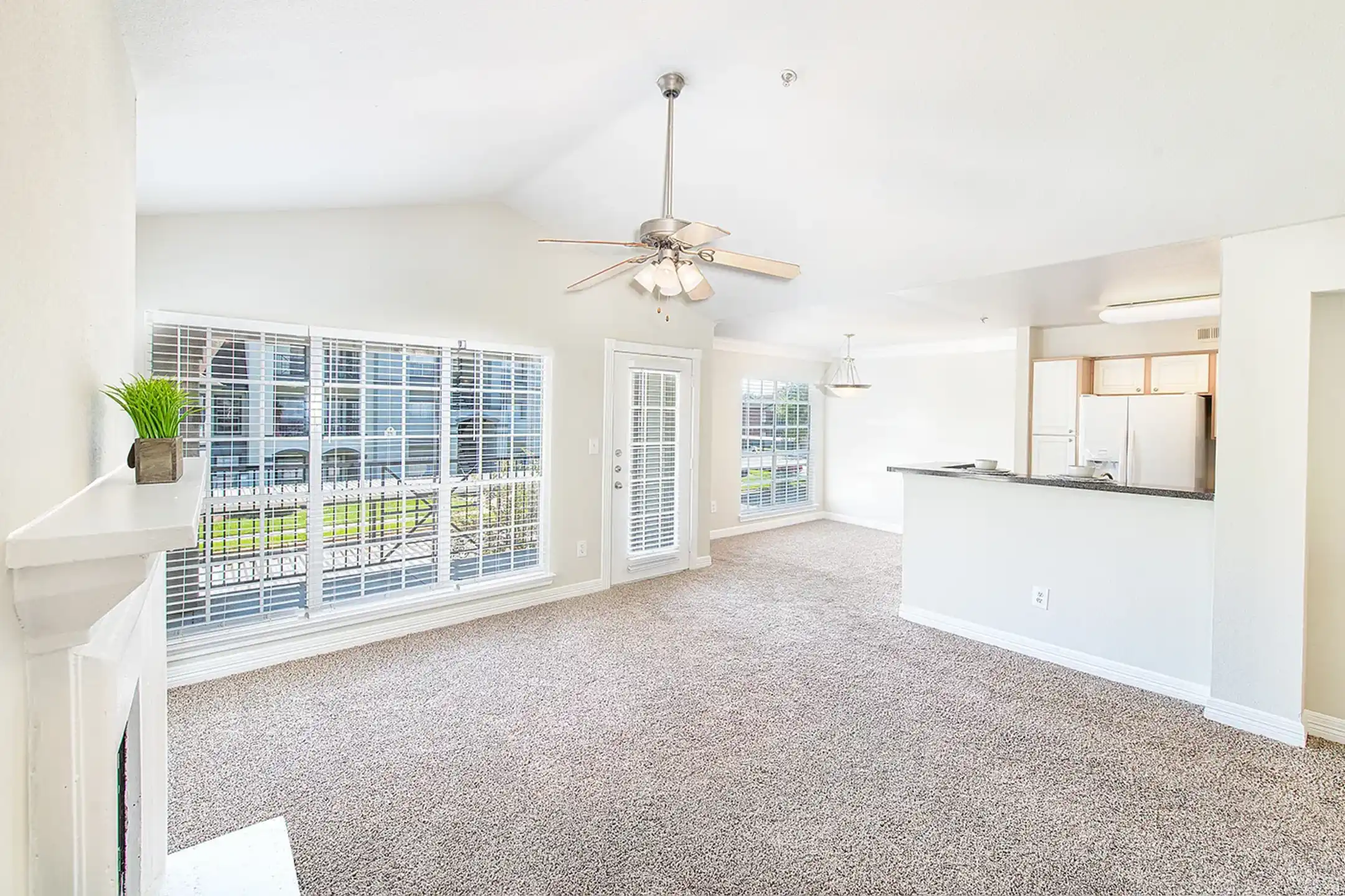 maaページ MAA Ranchstone - Houston, TX 77064 | ApartmentGuide.com