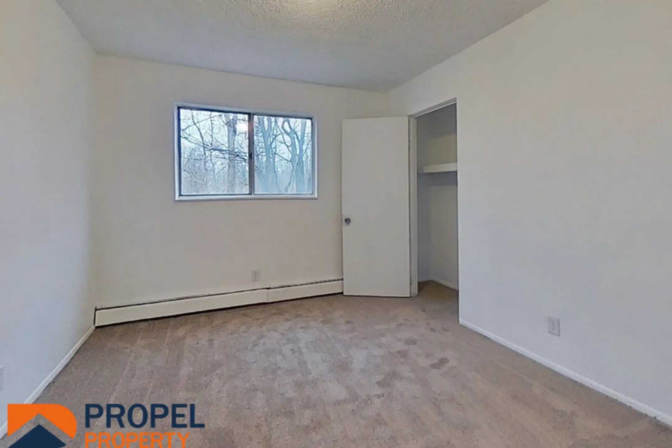 5654 Howe Rd unit 4 - Wayne, MI 48184 | ApartmentGuide.com