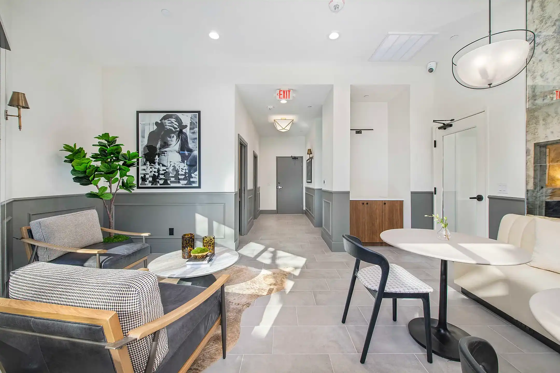 MAA Heights - Dallas, TX 75204 | ApartmentGuide.com