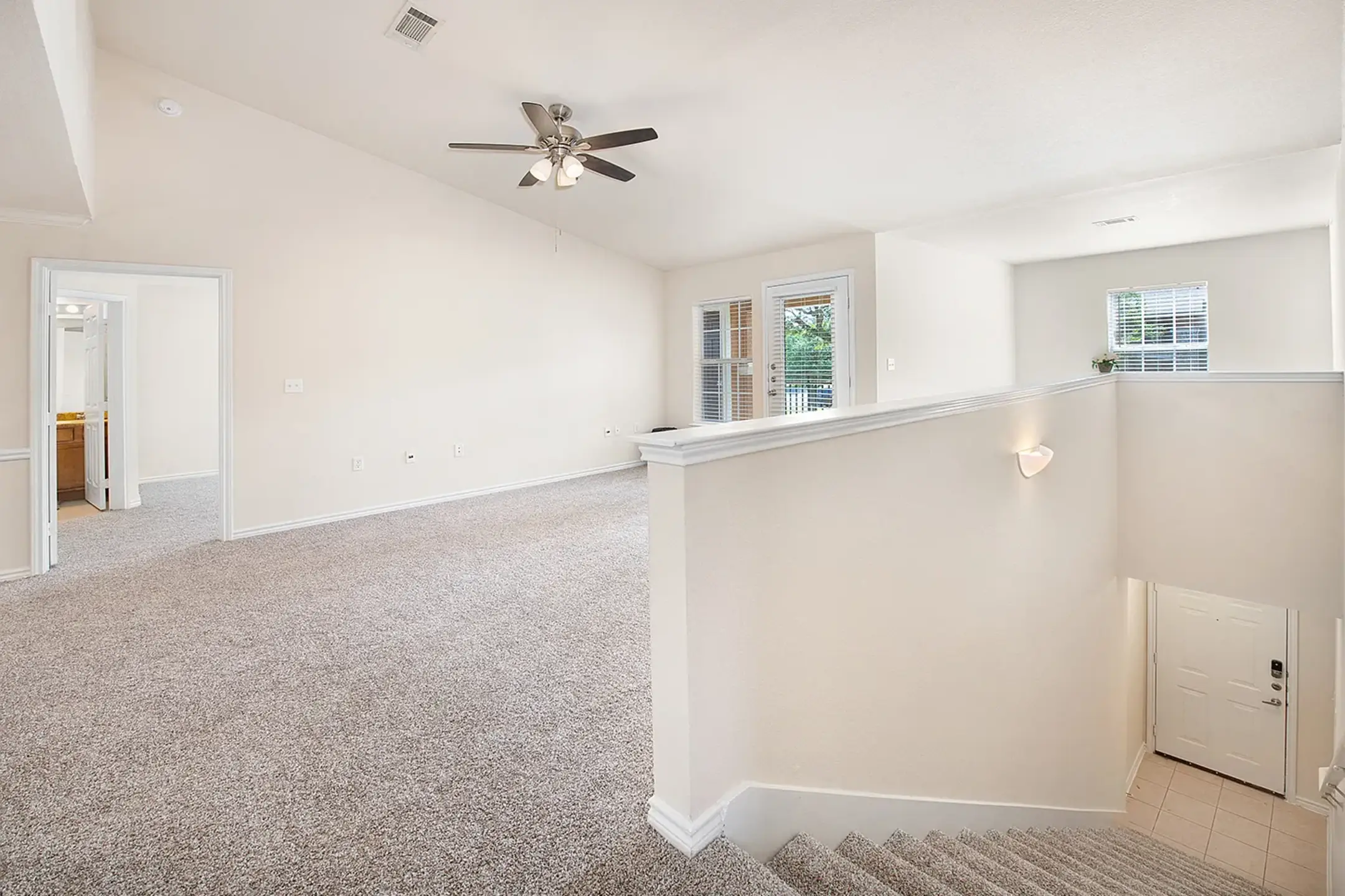 Maa★ページ MAA Onion Creek - 1901 Onion Creek Pkwy - Austin, TX | Rent.