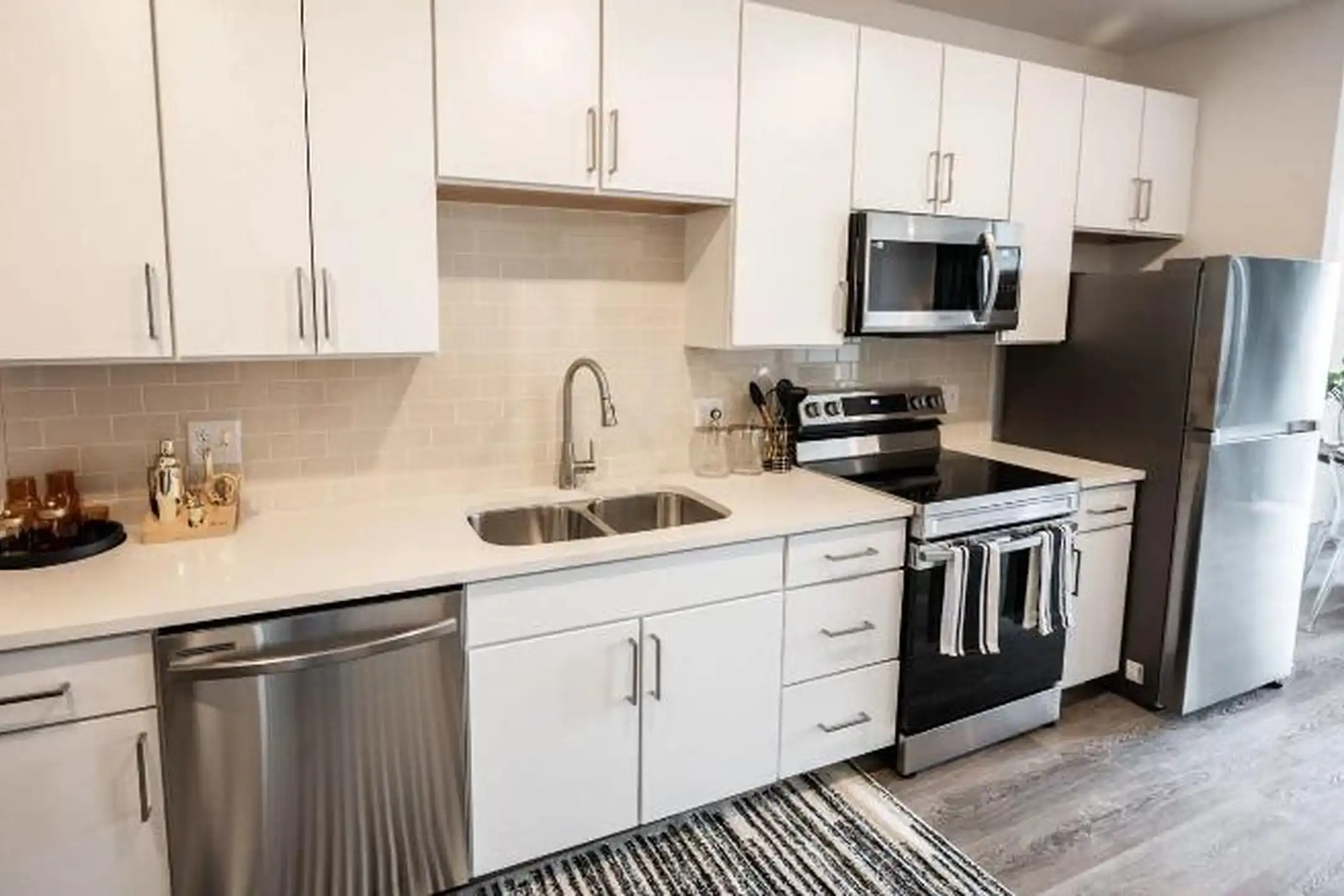 Centennial olympic park dr nw