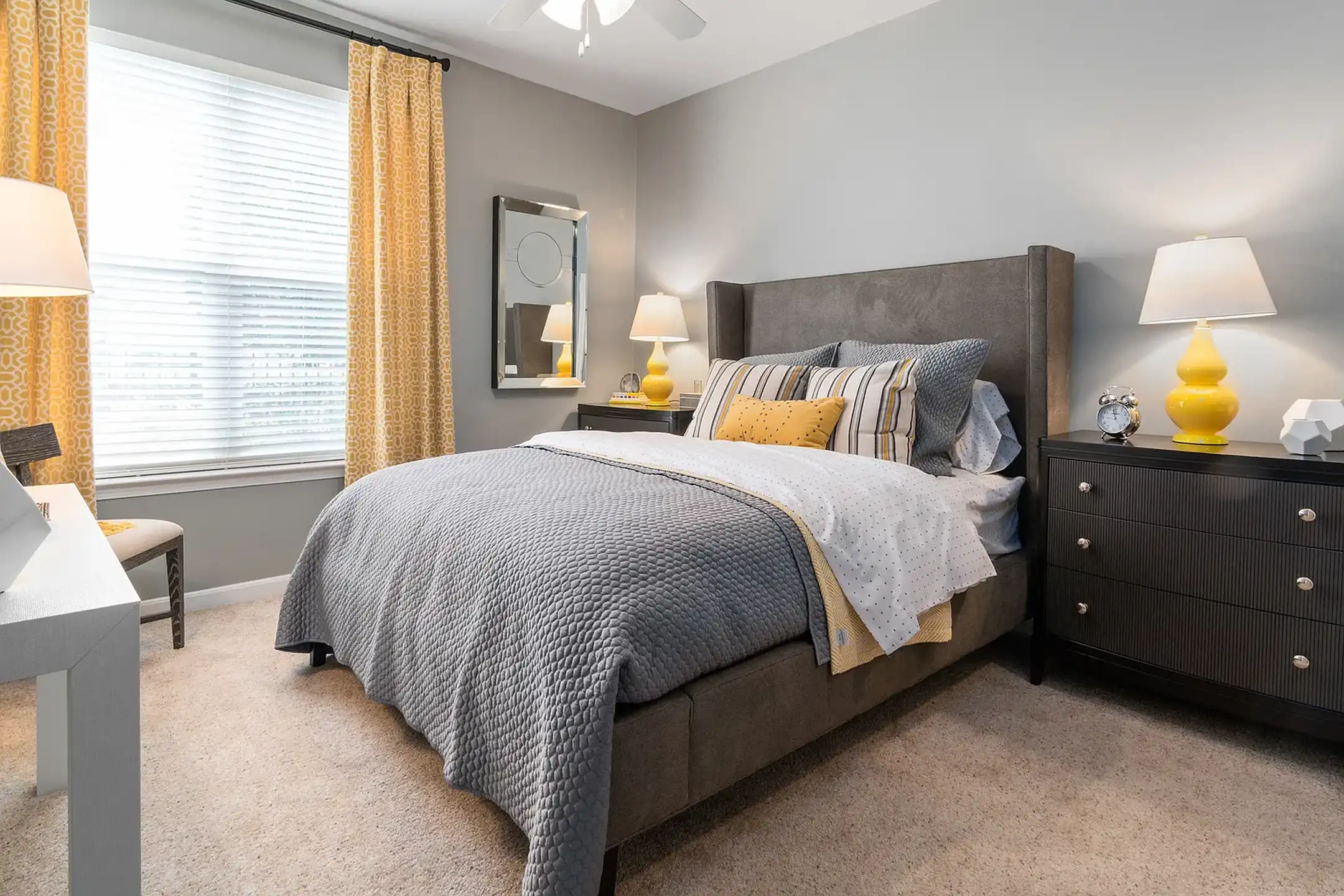 Oberlin Court Apartments Raleigh NC 27605 ApartmentGuide com