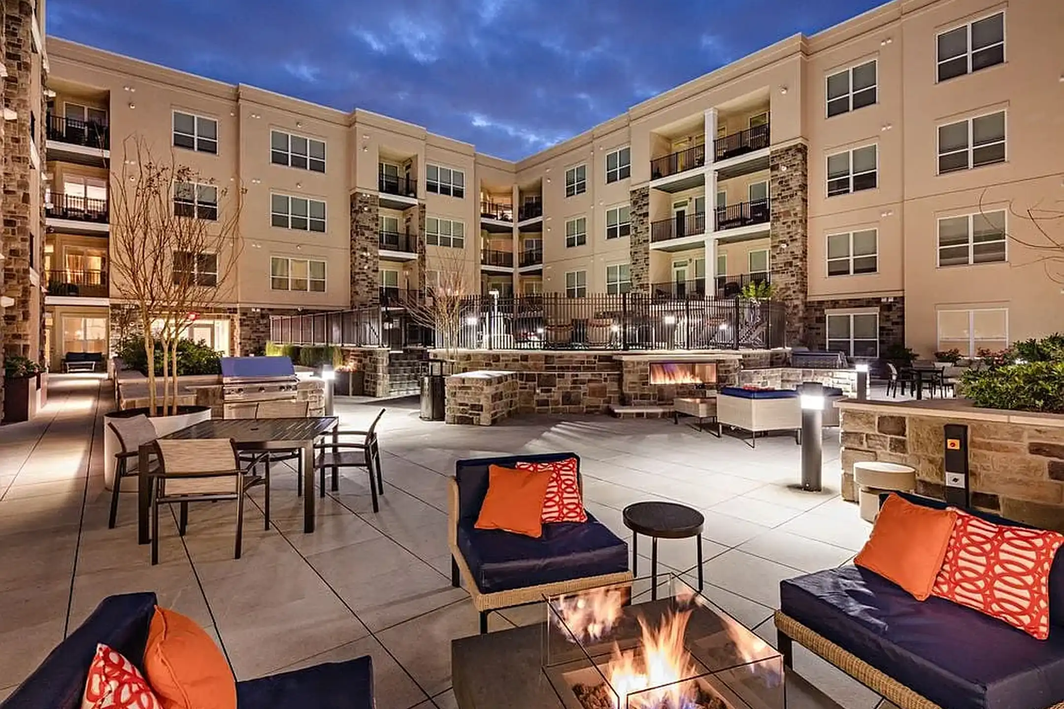 Avalon Rockville Centre - Rockville Centre, NY 11570 | ApartmentGuide.com