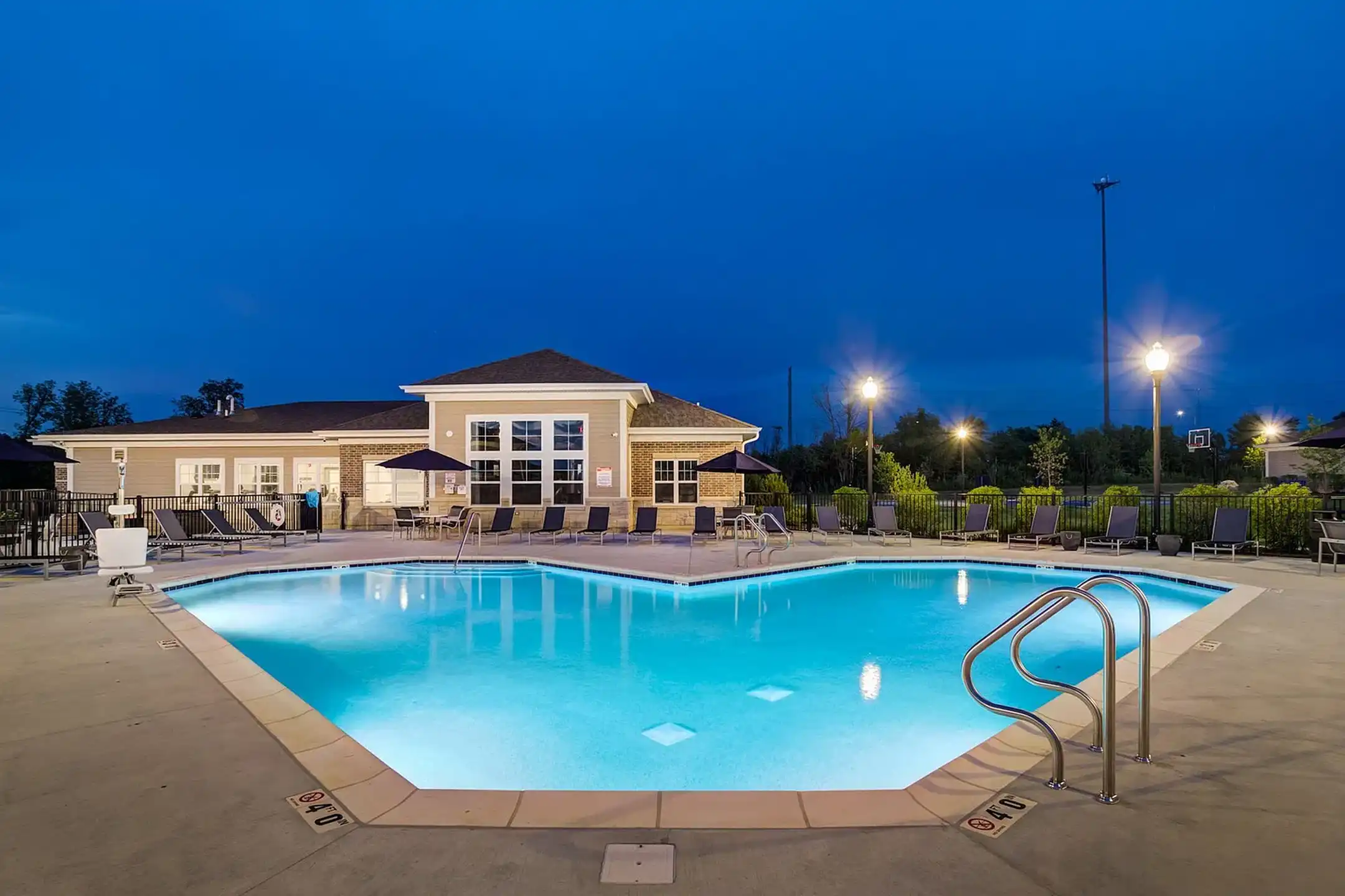 Highland Ridge - Lockport, IL 60441 | ApartmentGuide.com